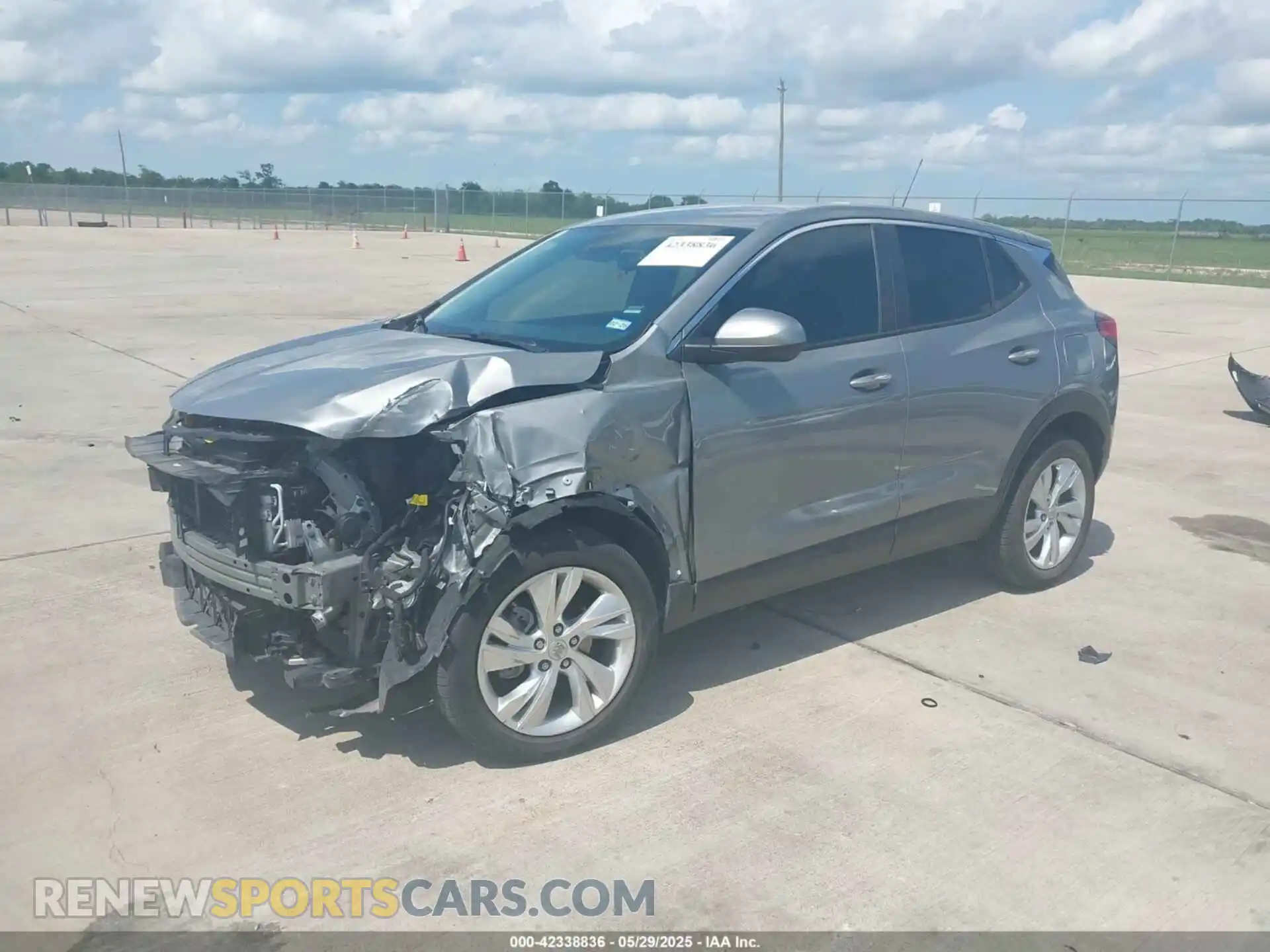 2 Фотография поврежденного автомобиля KL4AMBS2XRB014762 BUICK ENCORE GX 2024
