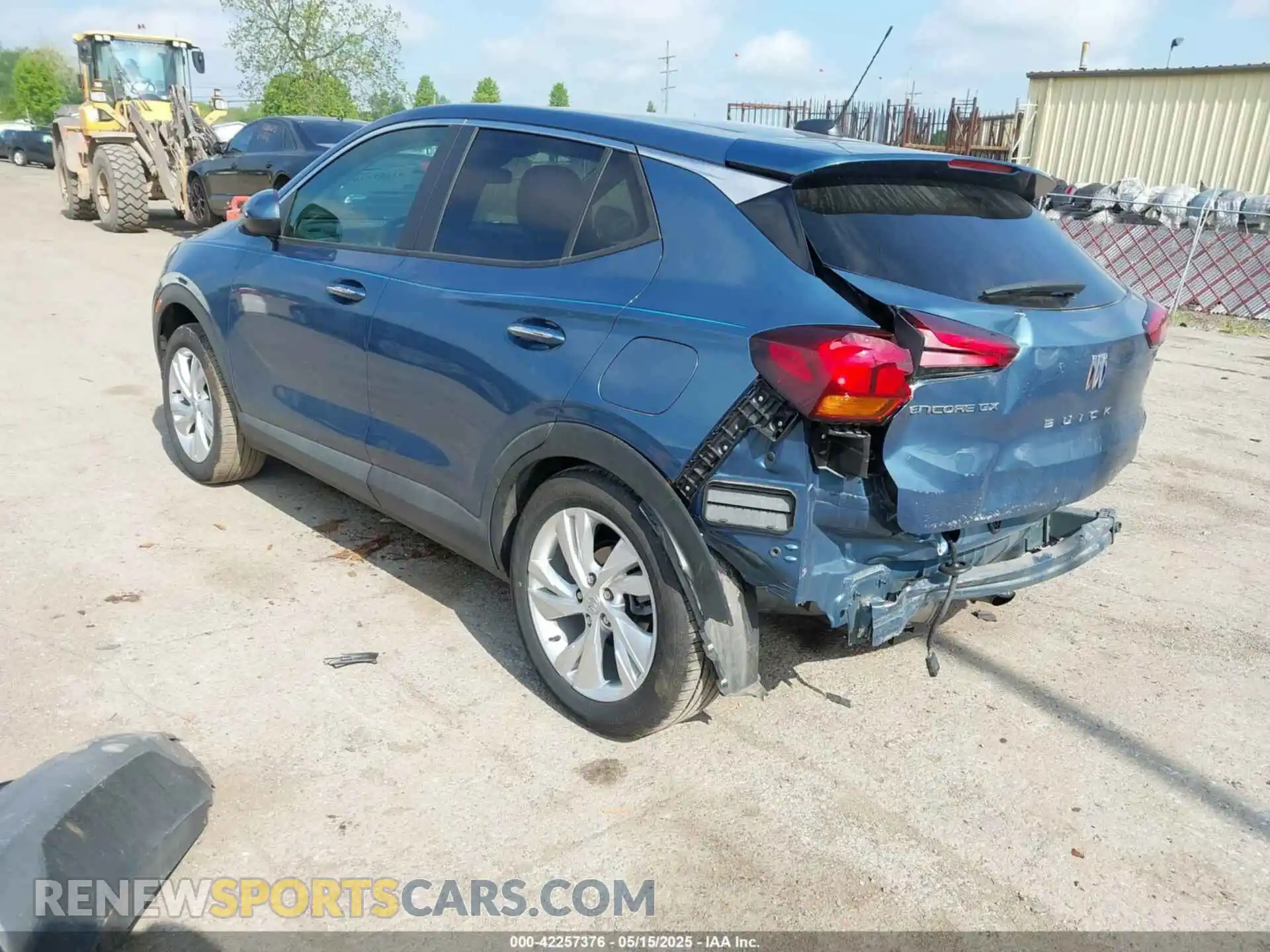 3 Фотография поврежденного автомобиля KL4AMBS2XRB190114 BUICK ENCORE GX 2024