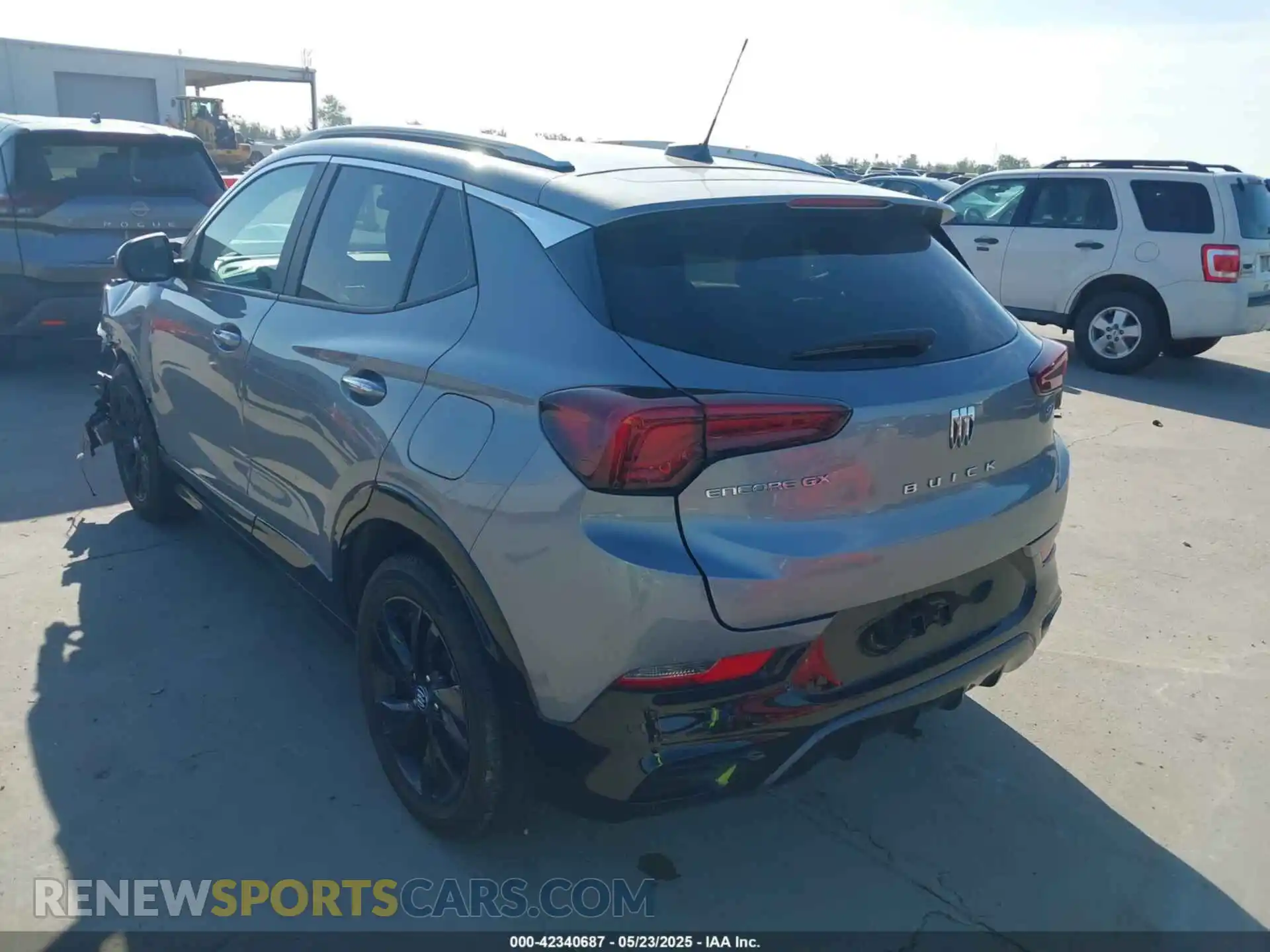 3 Фотография поврежденного автомобиля KL4AMDSL0RB137930 BUICK ENCORE GX 2024