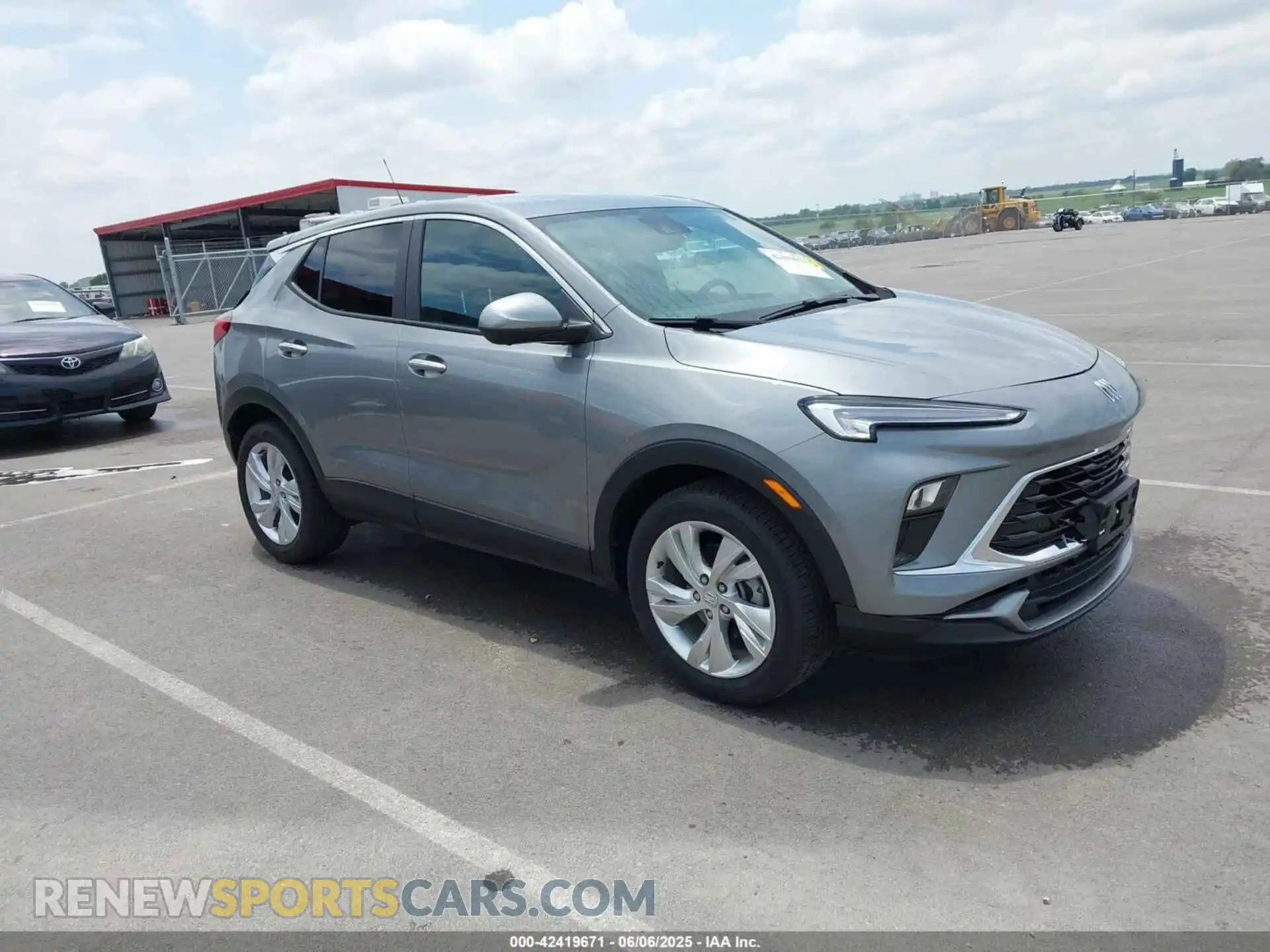 1 Фотография поврежденного автомобиля KL4AMBSP7SB077500 BUICK ENCORE GX 2025