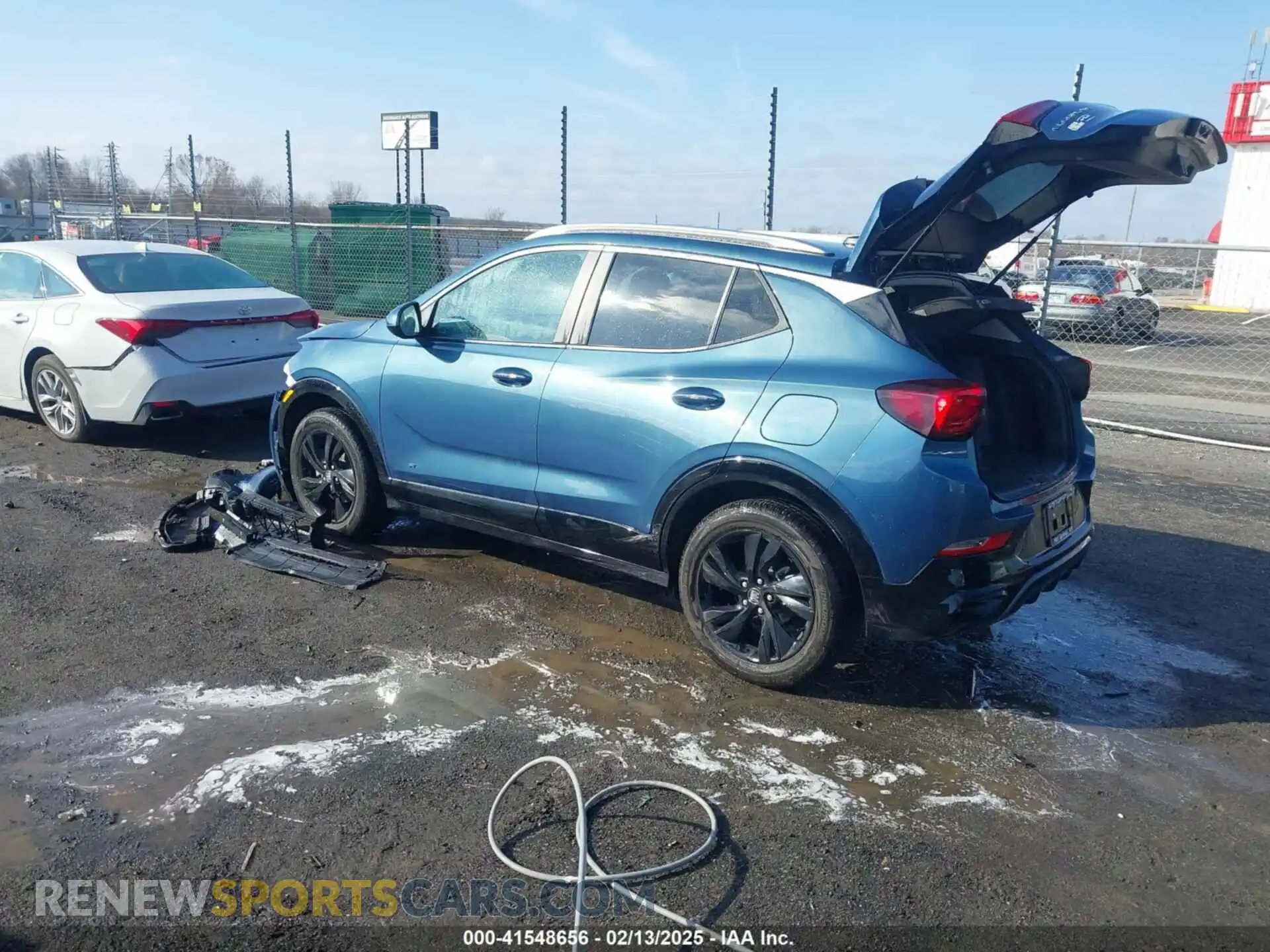 3 Фотография поврежденного автомобиля KL4AMDSL0SB002033 BUICK ENCORE GX 2025