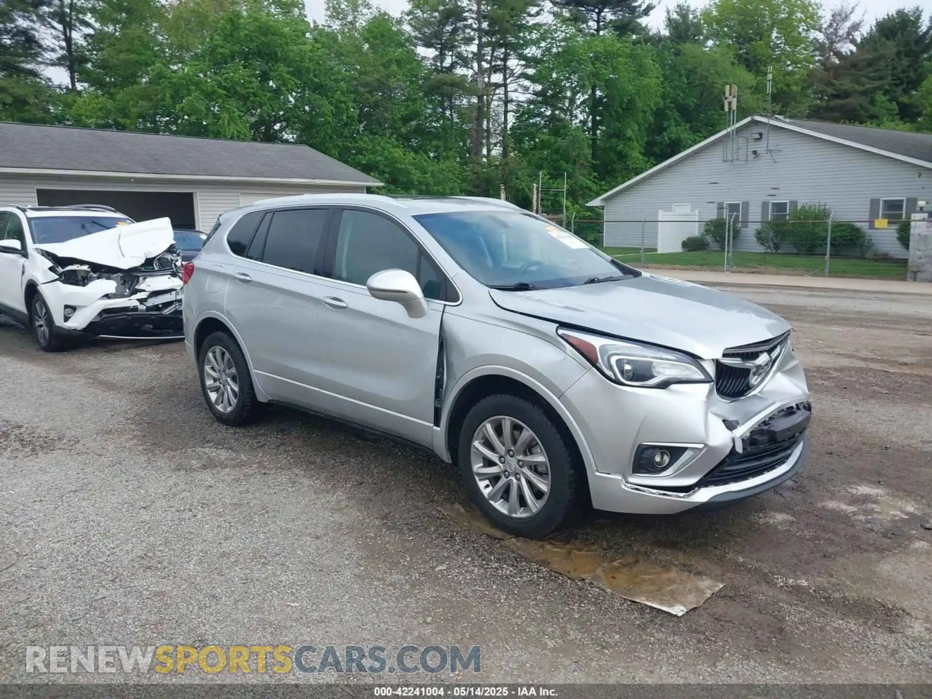 1 Photograph of a damaged car LRBFX2SA0KD075816 BUICK ENVISION 2019