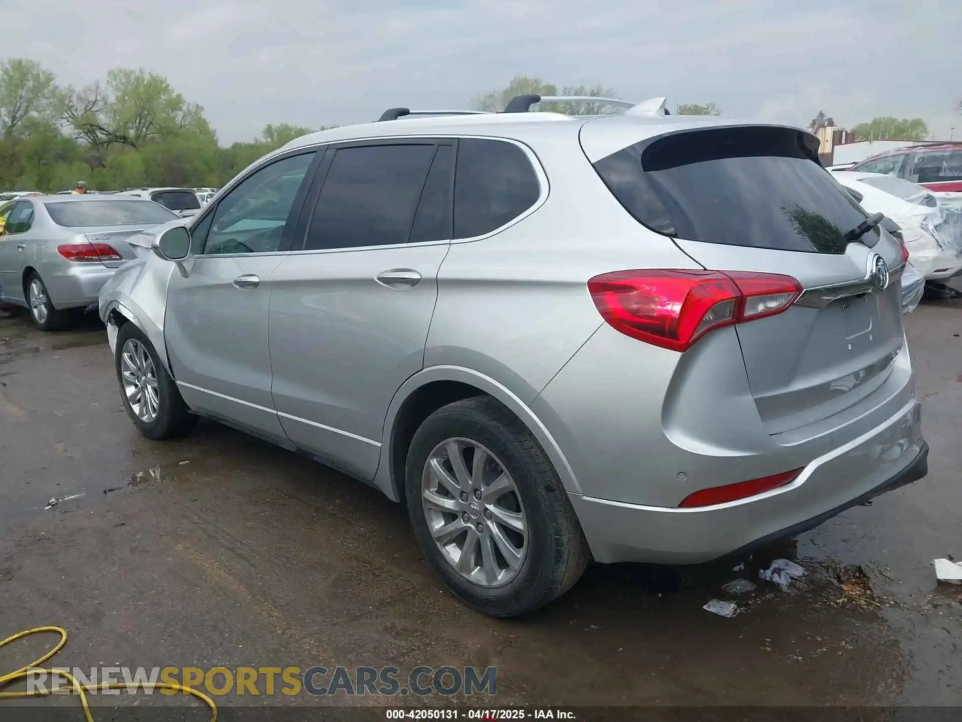 3 Photograph of a damaged car LRBFXCSA4KD072570 BUICK ENVISION 2019