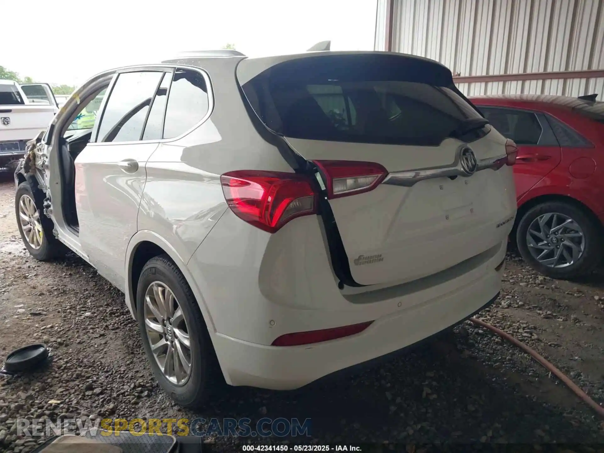3 Photograph of a damaged car LRBFXCSA6KD128461 BUICK ENVISION 2019
