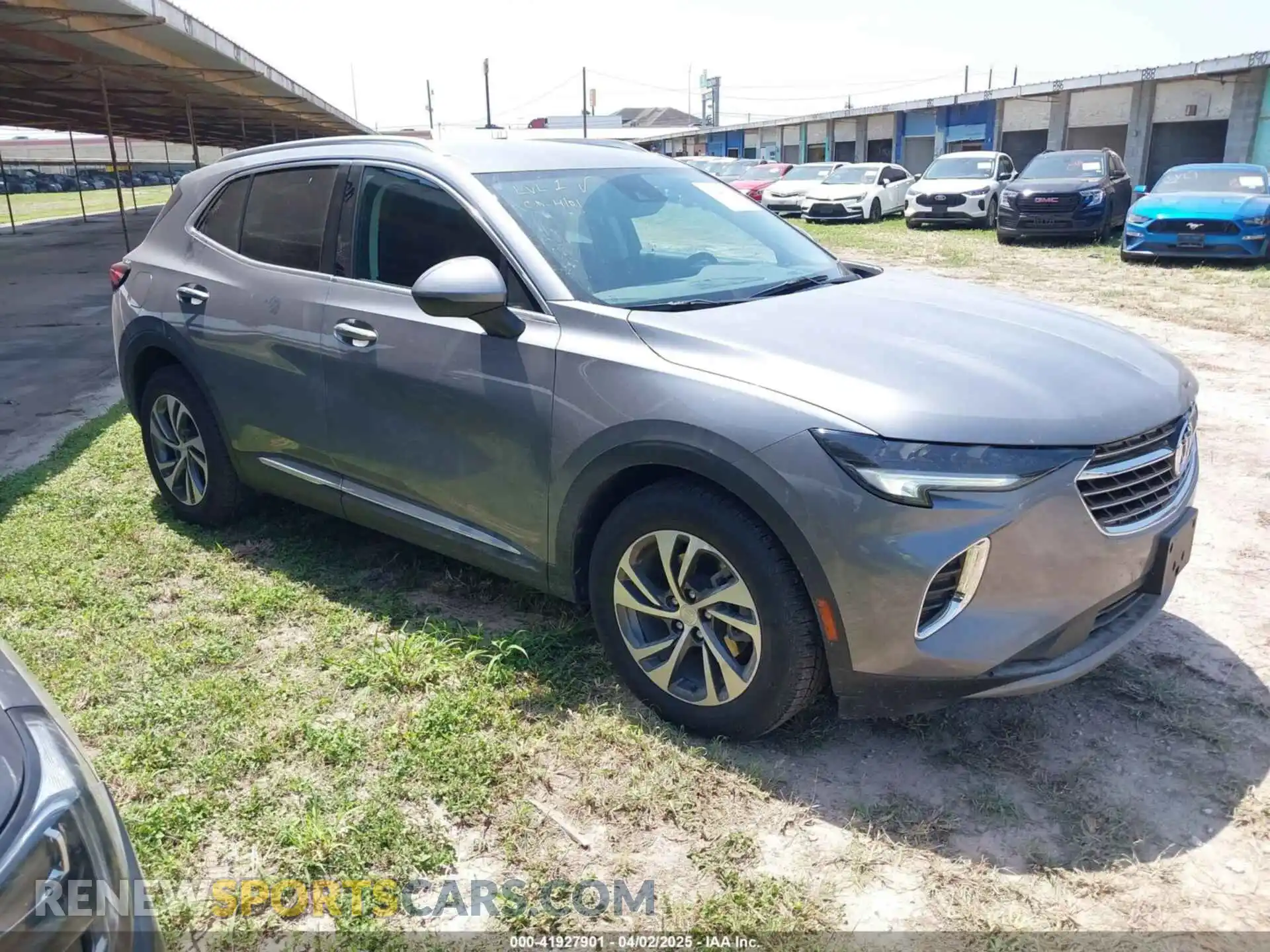 1 Photograph of a damaged car LRBFZNR41MD056500 BUICK ENVISION 2021