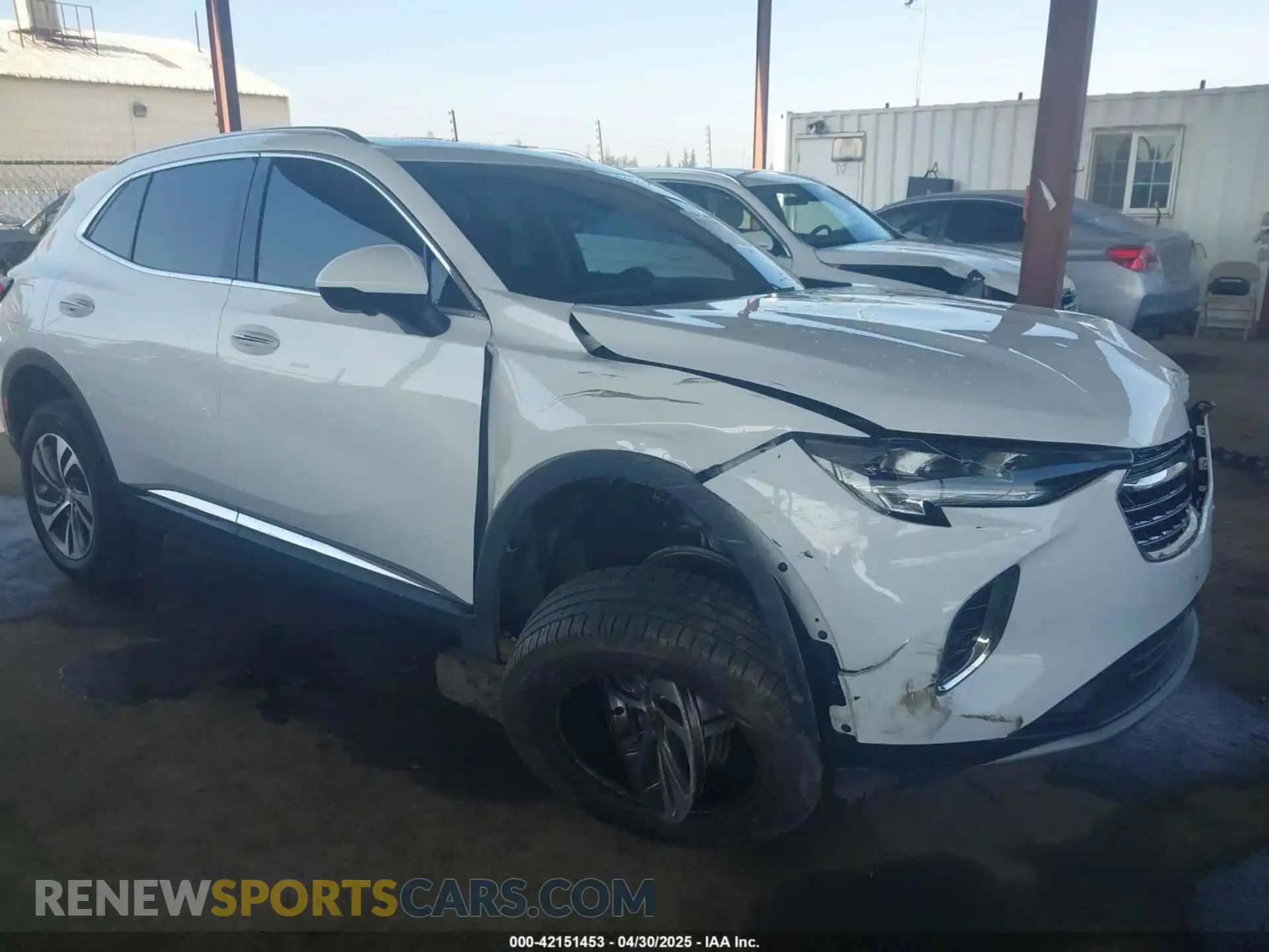 1 Photograph of a damaged car LRBFZNR41MD076150 BUICK ENVISION 2021
