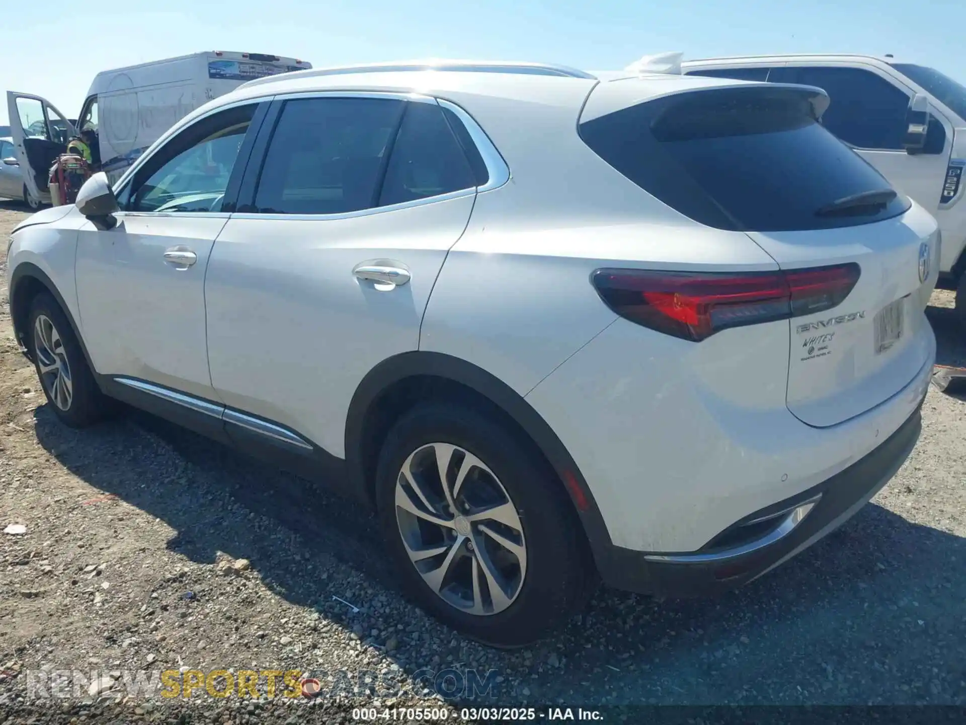 3 Photograph of a damaged car LRBFZNR47MD075679 BUICK ENVISION 2021