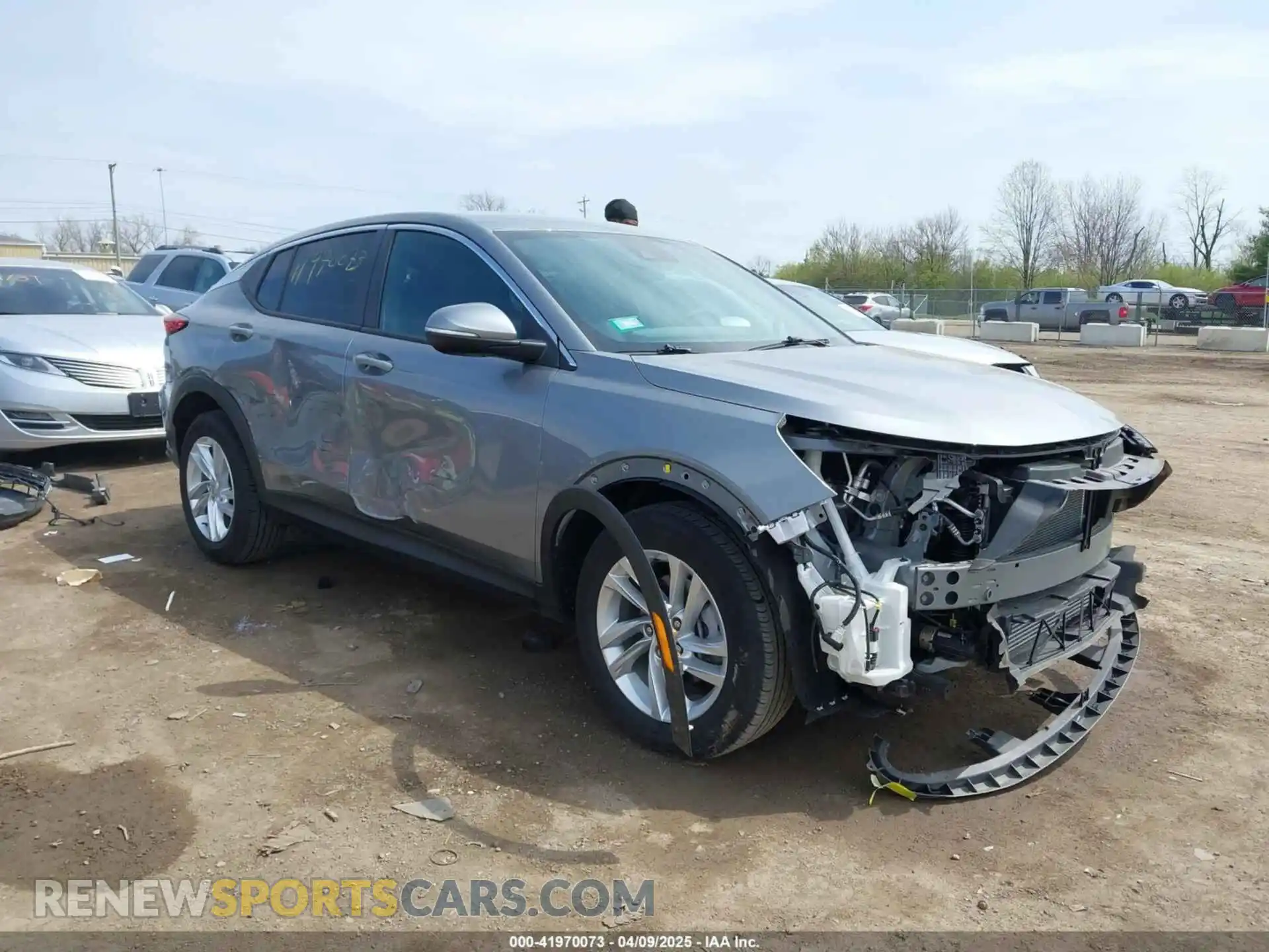 1 Фотография поврежденного автомобиля KL47LAE2XRB061194 BUICK ENVISTA 2024