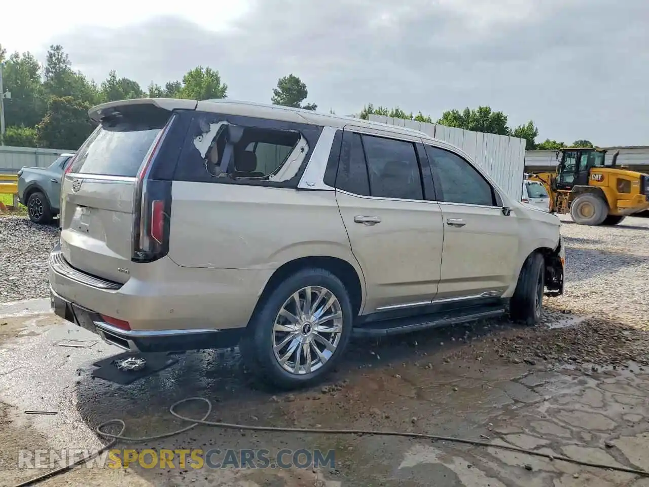 3 Photograph of a damaged car 1GYS3CKL4MR218205 CADILLAC ESCALADE 2021