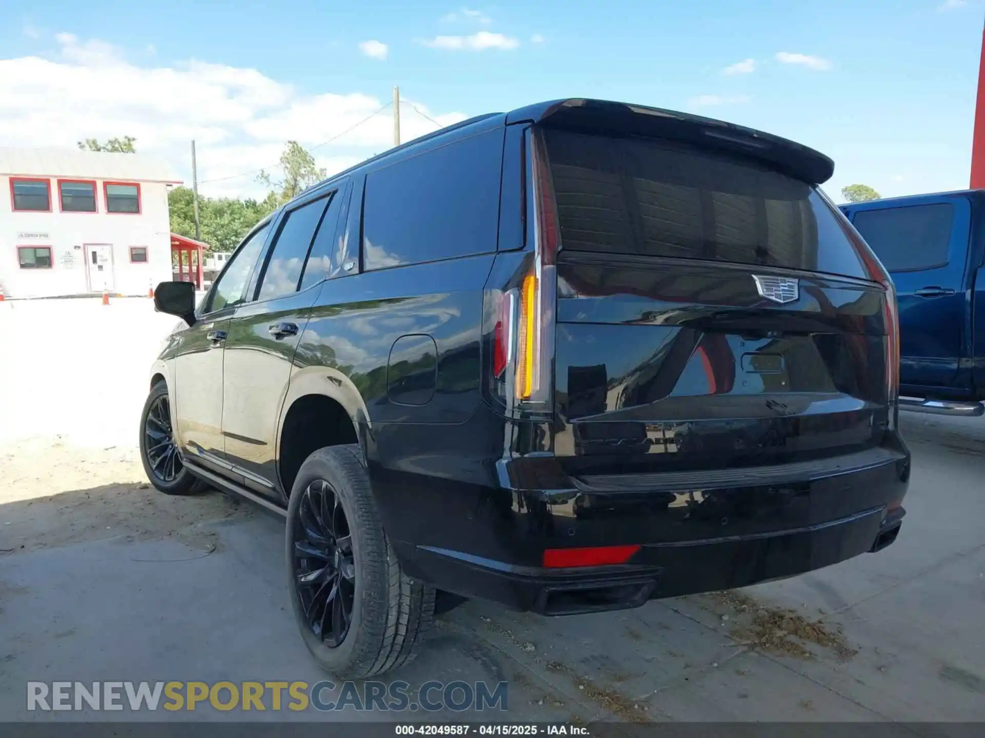 3 Фотография поврежденного автомобиля 1GYS3FKL3MR216155 CADILLAC ESCALADE 2021