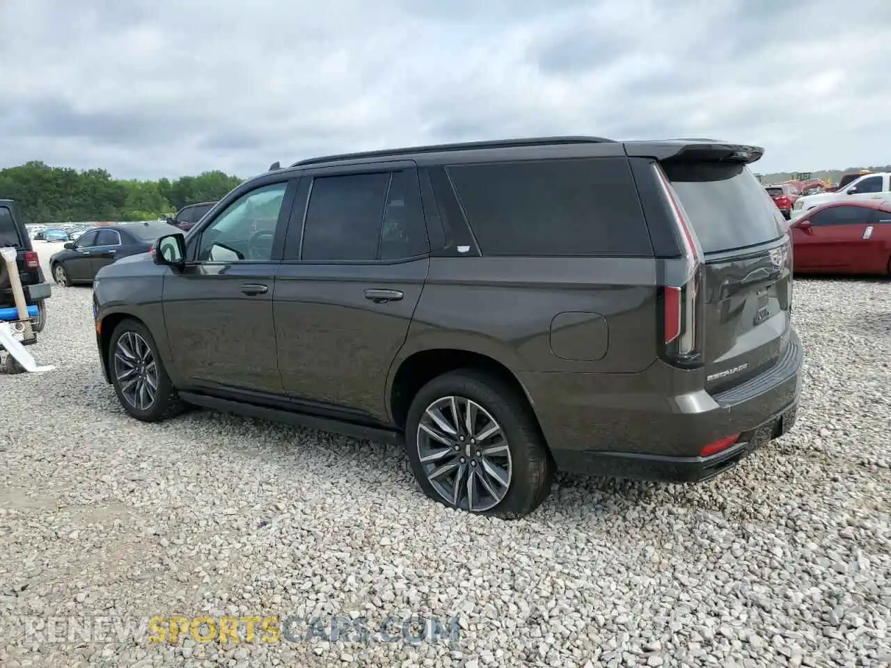 2 Photograph of a damaged car 1GYS3FKL7MR432882 CADILLAC ESCALADE 2021