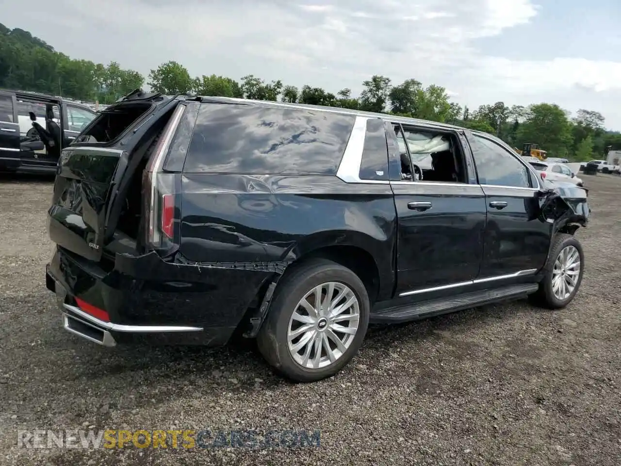 3 Photograph of a damaged car 1GYS3JKLXMR369358 CADILLAC ESCALADE 2021
