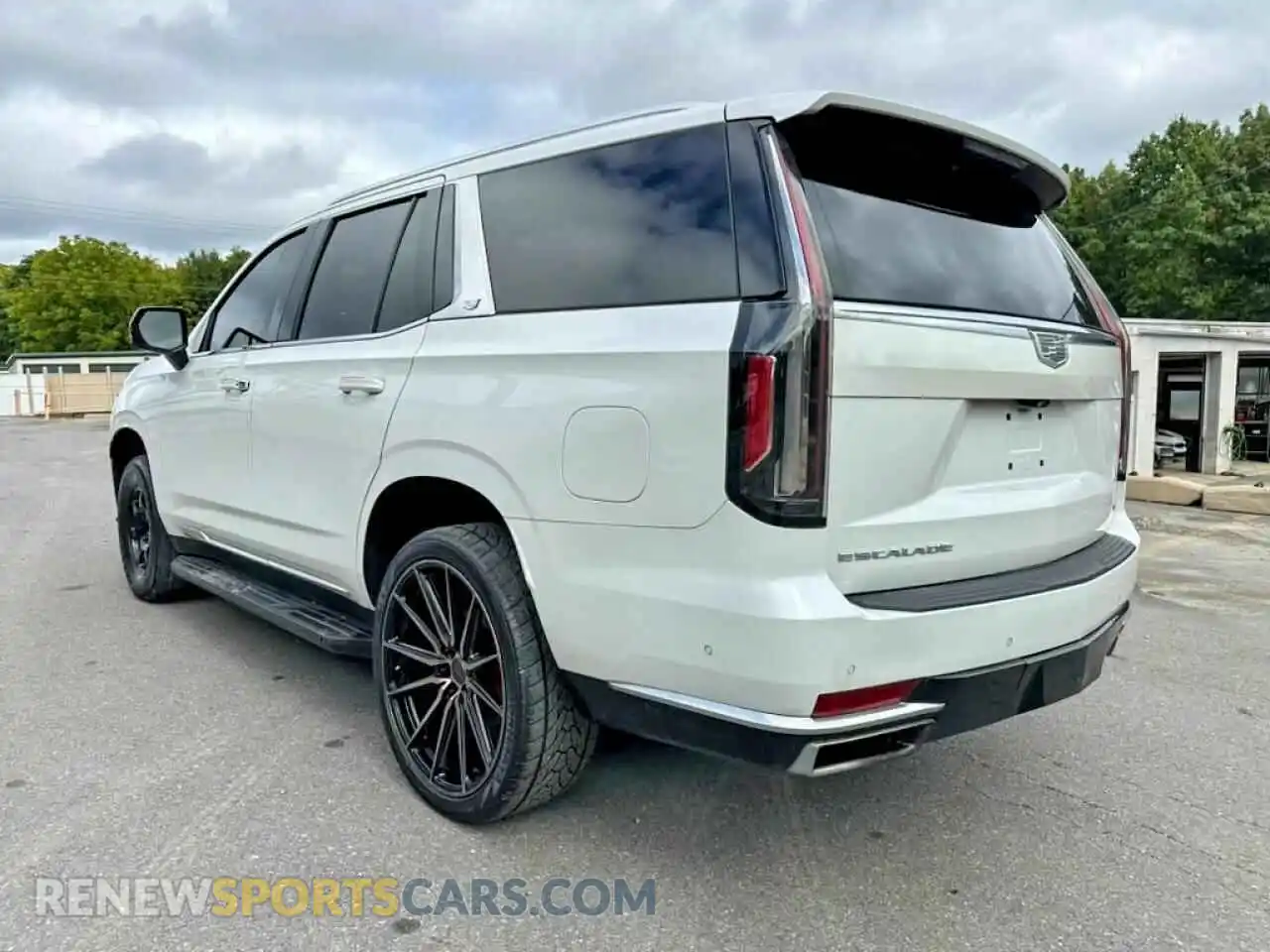 2 Photograph of a damaged car 1GYS4BKL4MR437494 CADILLAC ESCALADE 2021