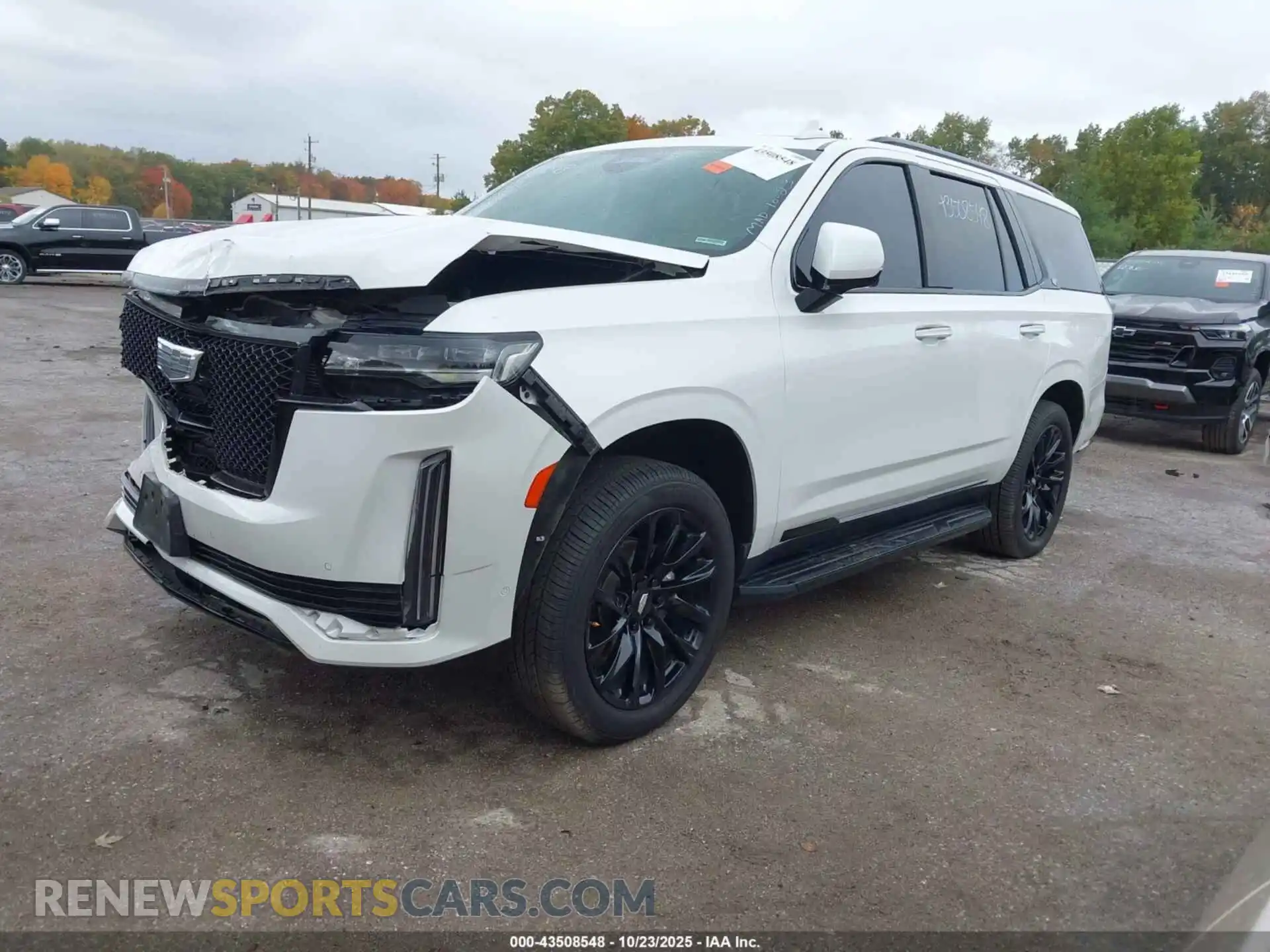 2 Photograph of a damaged car 1GYS4BKL6MR433270 CADILLAC ESCALADE 2021