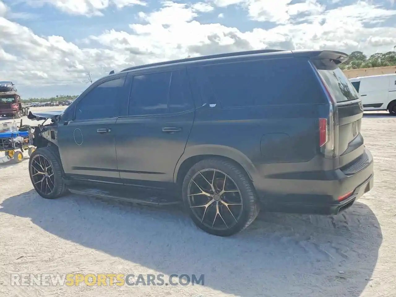 2 Photograph of a damaged car 1GYS4EKL6MR340492 CADILLAC ESCALADE 2021