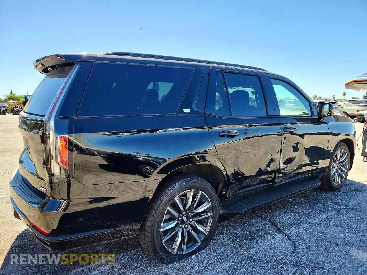 3 Photograph of a damaged car 1GYS4FKL1MR483291 CADILLAC ESCALADE 2021