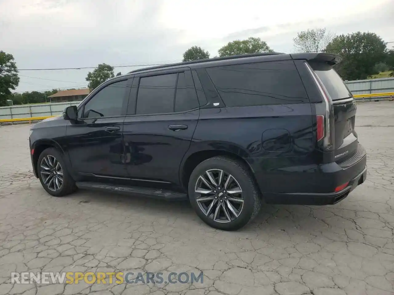 2 Photograph of a damaged car 1GYS4FKL4MR228232 CADILLAC ESCALADE 2021
