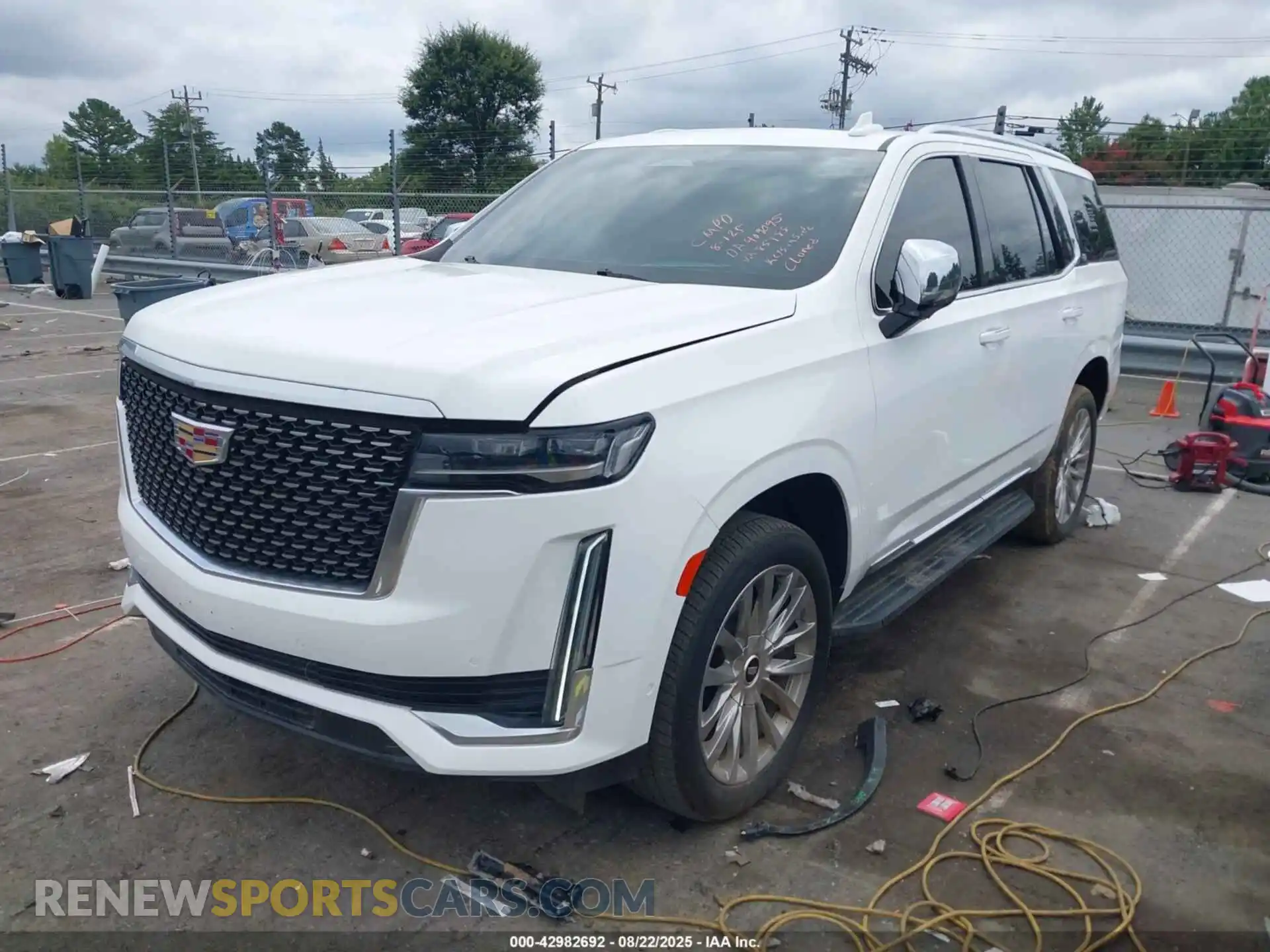 2 Photograph of a damaged car 1GYS4FKL4MR285188 CADILLAC ESCALADE 2021