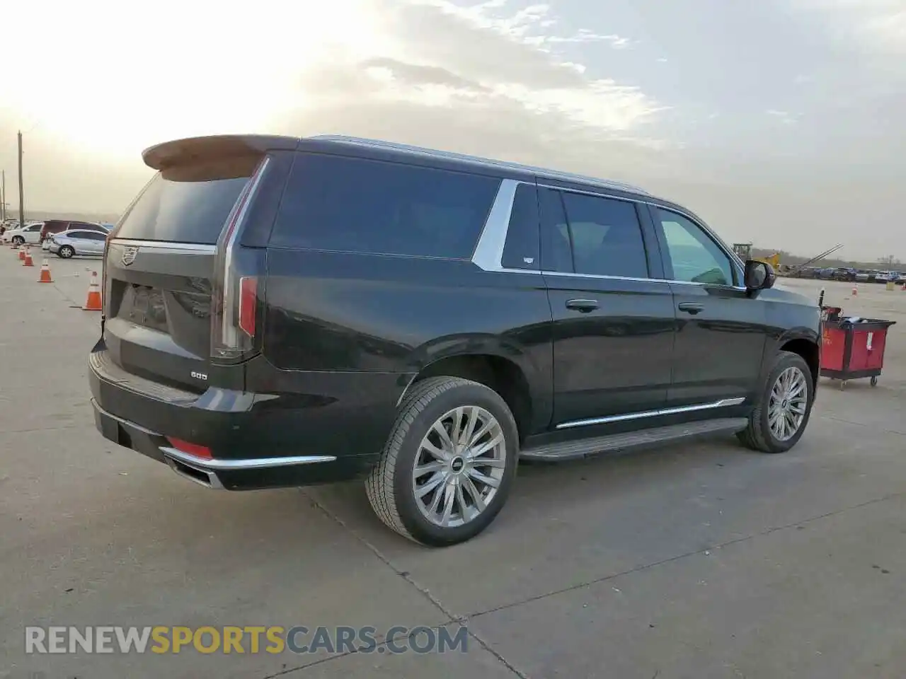 3 Фотография поврежденного автомобиля 1GYS4JKL6MR403289 CADILLAC ESCALADE 2021