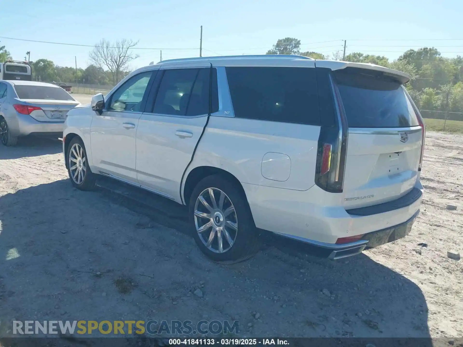 3 Photograph of a damaged car 1GYS3DKL9PR100029 CADILLAC ESCALADE 2023
