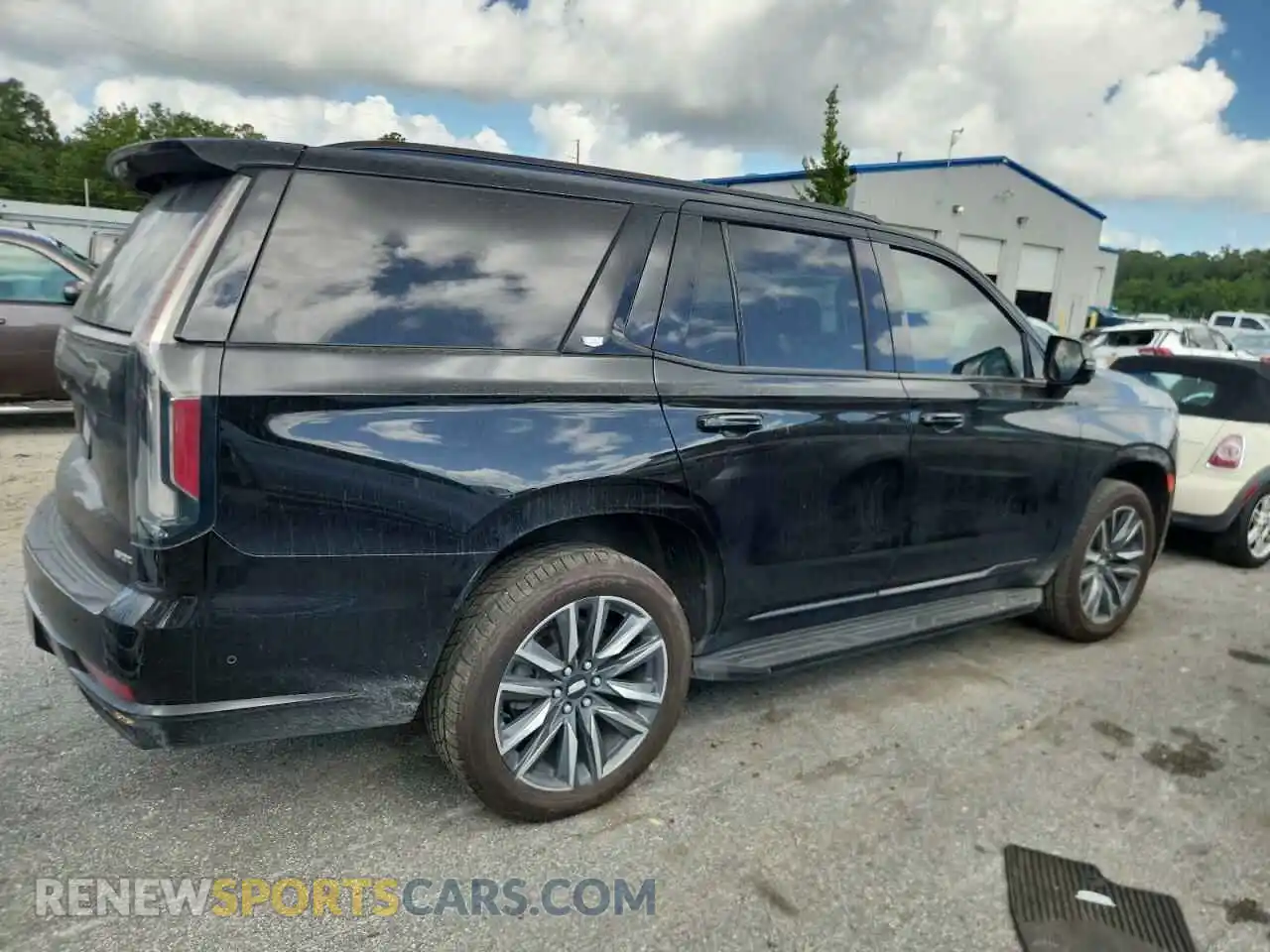 3 Photograph of a damaged car 1GYS3EKL4PR213621 CADILLAC ESCALADE 2023