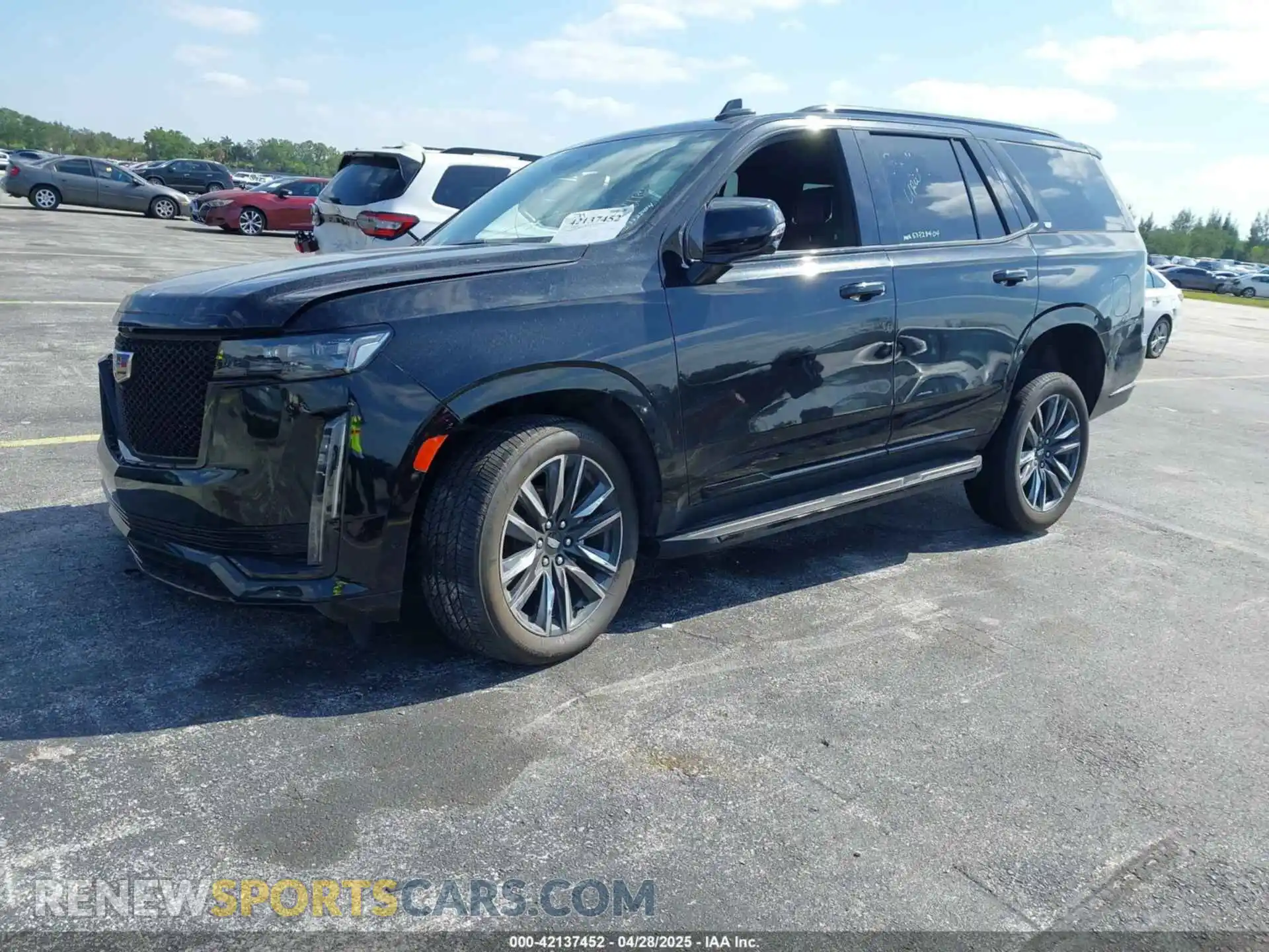 2 fotografías del automóvil dañado 1GYS4EKLXPR513435 CADILLAC ESCALADE 2023
