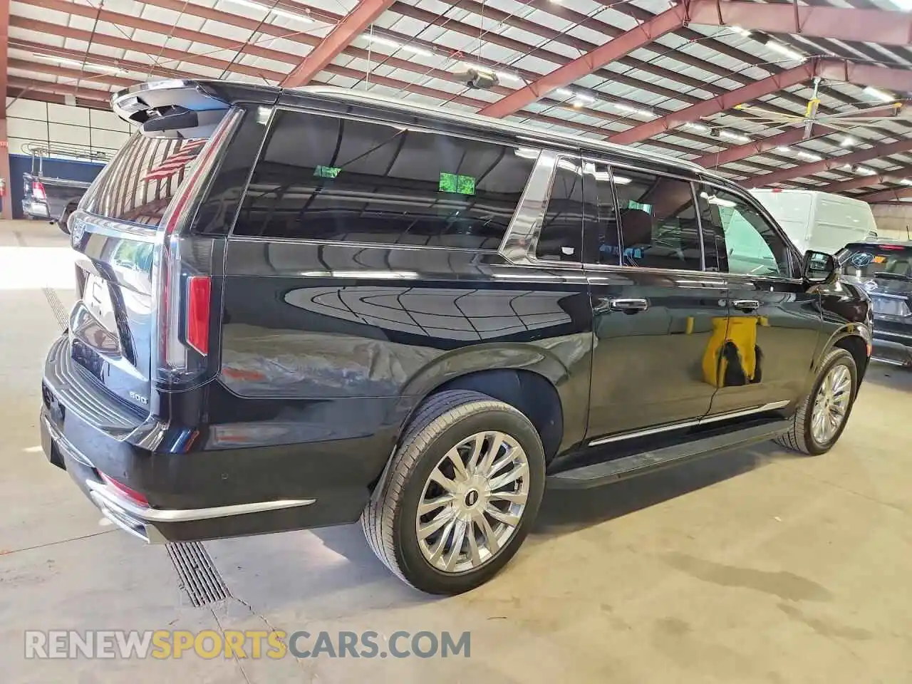 3 Фотография поврежденного автомобиля 1GYS4KKL3PR113375 CADILLAC ESCALADE 2023