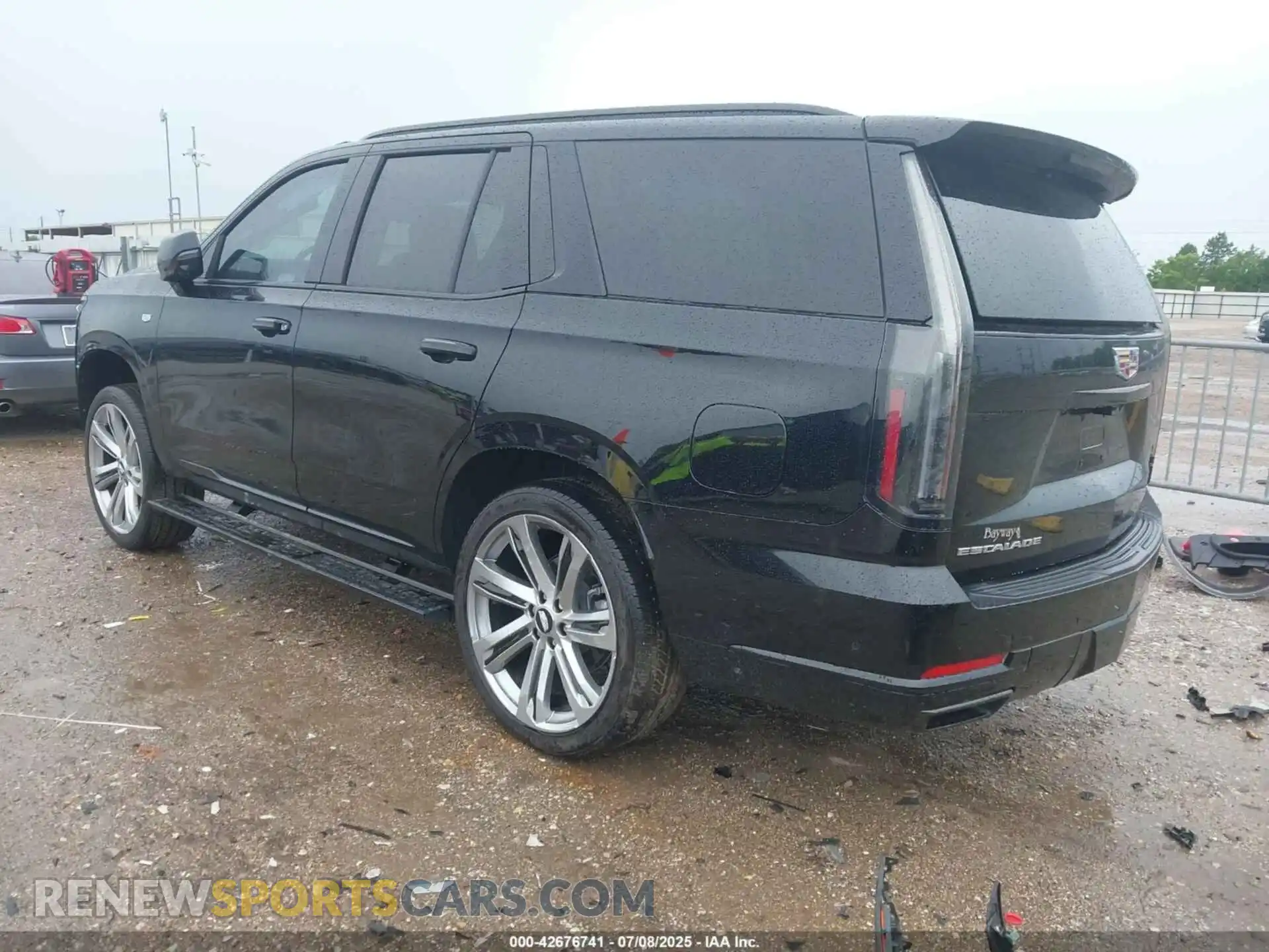 3 Photograph of a damaged car 1GYS9FRL4SR230941 CADILLAC ESCALADE 2025