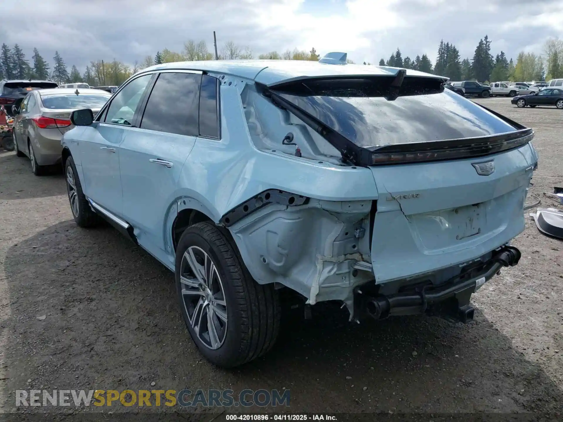 3 Photograph of a damaged car 1GYKPPRL2RZ103577 CADILLAC LYRIQ 2024