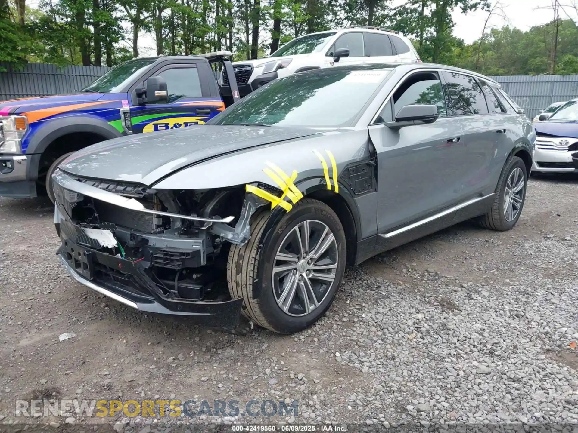 2 Photograph of a damaged car 1GYKPRRL9RZ106908 CADILLAC LYRIQ 2024