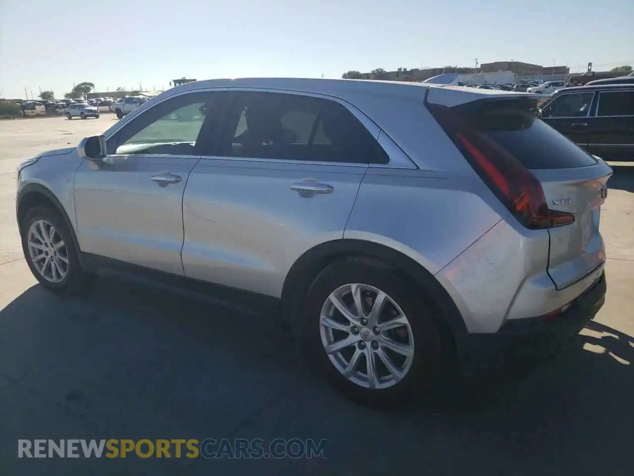 2 Photograph of a damaged car 1GYAZAR46KF118537 CADILLAC XT4 2019