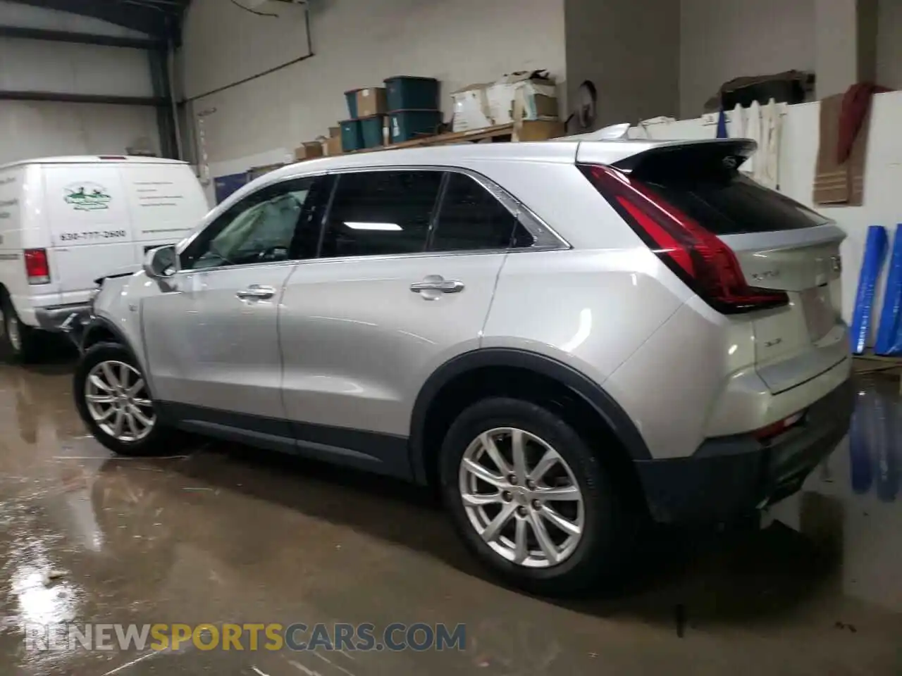 2 Photograph of a damaged car 1GYFZBR44KF128401 CADILLAC XT4 2019