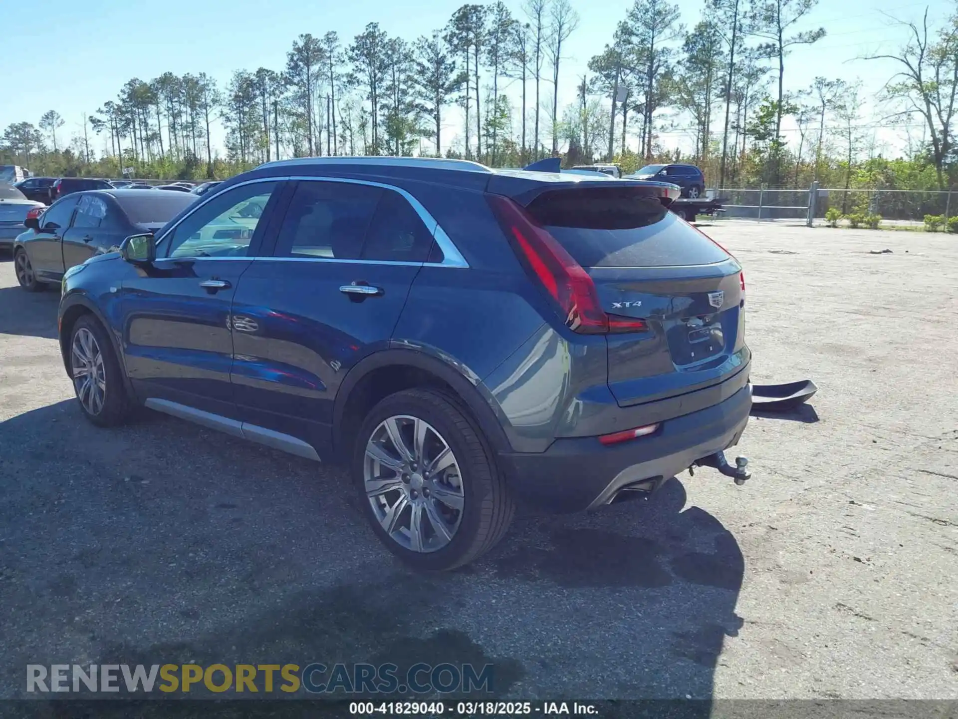 3 Photograph of a damaged car 1GYFZCR41KF204050 CADILLAC XT4 2019