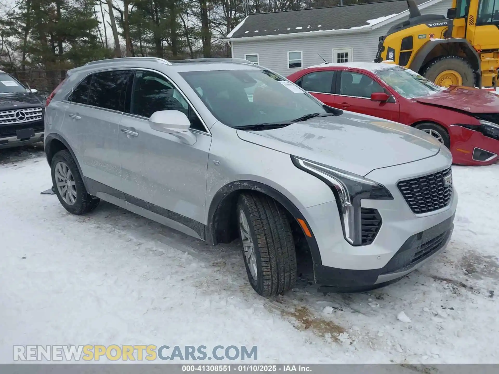 1 Photograph of a damaged car 1GYFZCR42KF223397 CADILLAC XT4 2019