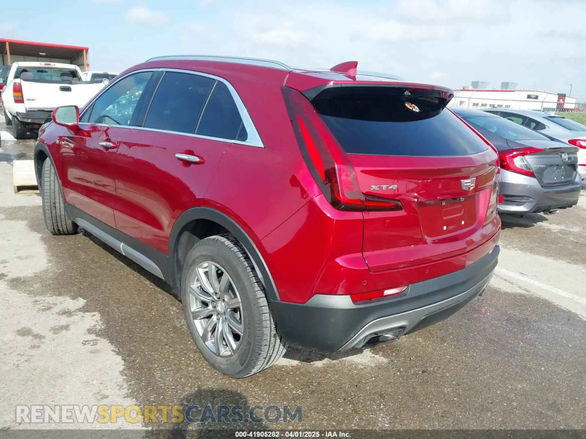 3 Фотография поврежденного автомобиля 1GYFZCR45KF125884 CADILLAC XT4 2019