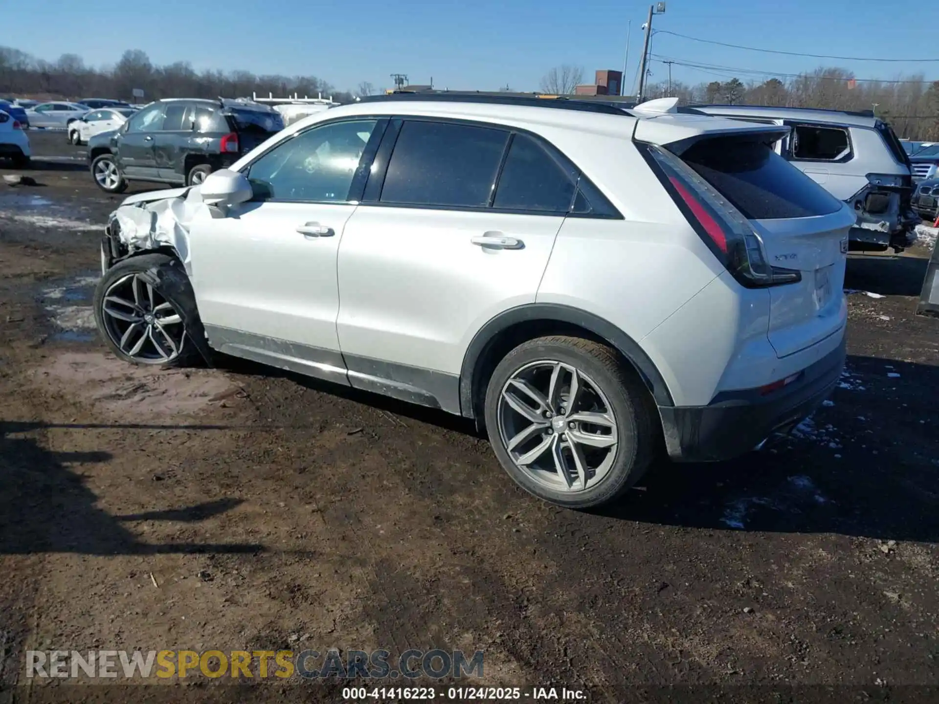 3 fotografías del automóvil dañado 1GYFZER49KF142425 CADILLAC XT4 2019
