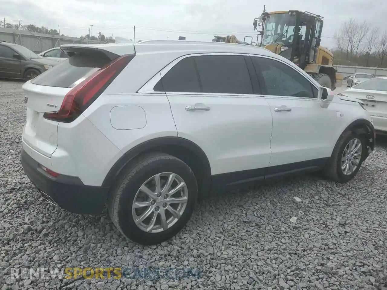 3 Photograph of a damaged car 1GYAZAR46LF070460 CADILLAC XT4 2020