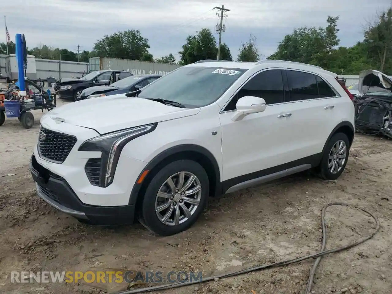 1 Photograph of a damaged car 1GYFZCR41LF060002 CADILLAC XT4 2020