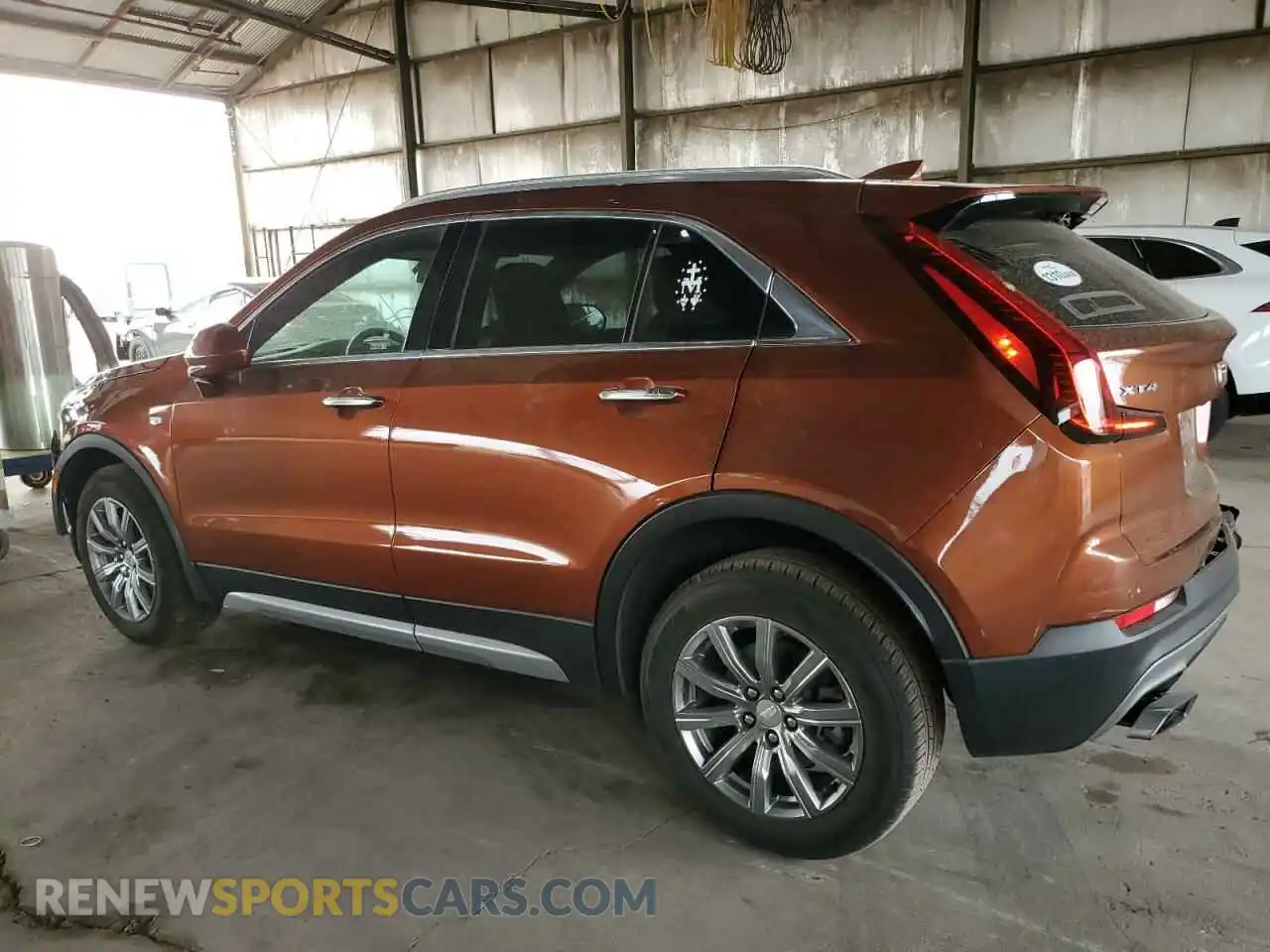 2 Photograph of a damaged car 1GYFZCR47LF112796 CADILLAC XT4 2020