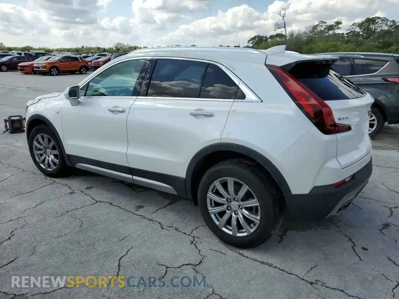 2 Photograph of a damaged car 1GYFZCR49LF118146 CADILLAC XT4 2020