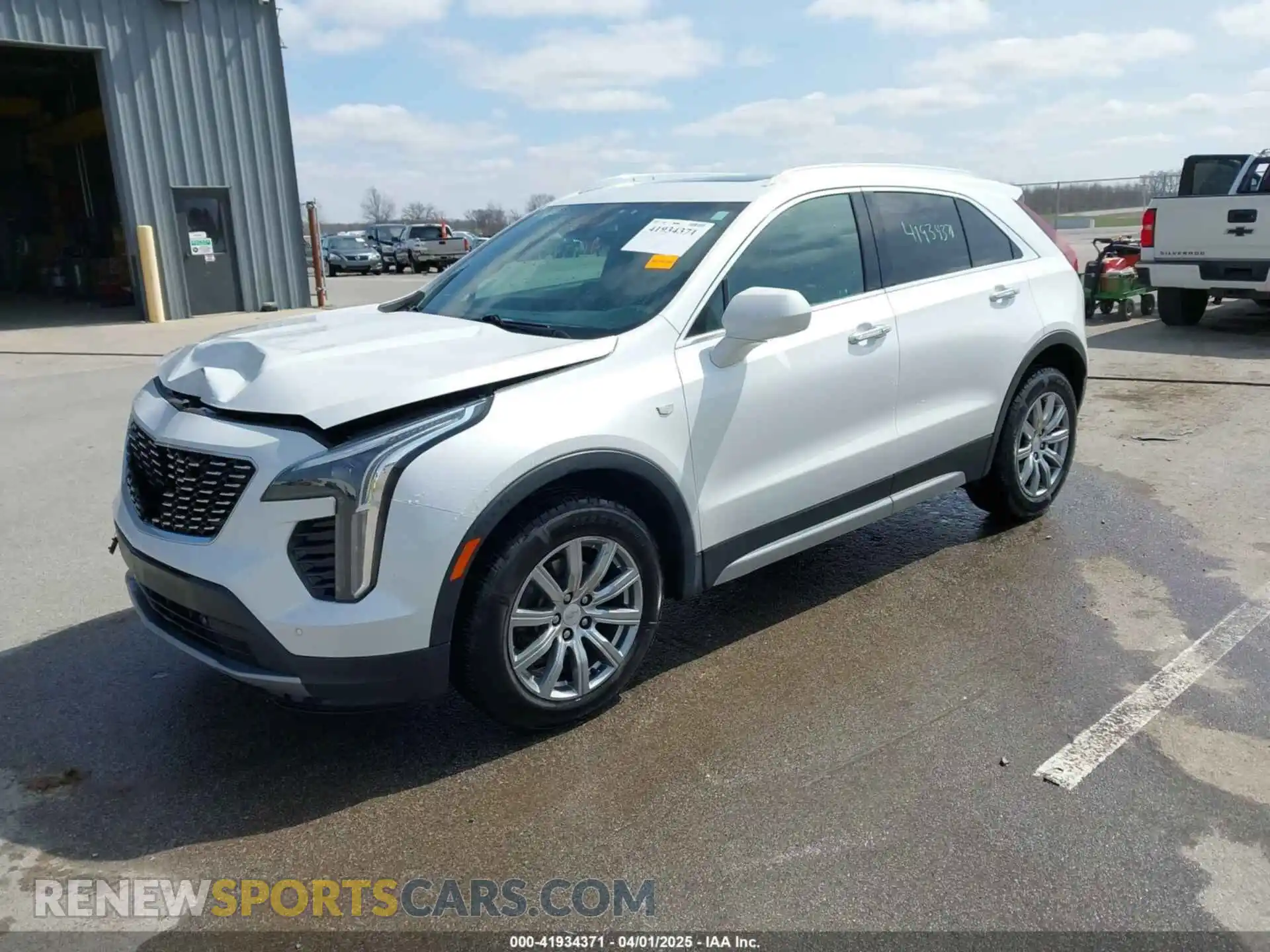 2 Photograph of a damaged car 1GYFZDR44LF036461 CADILLAC XT4 2020