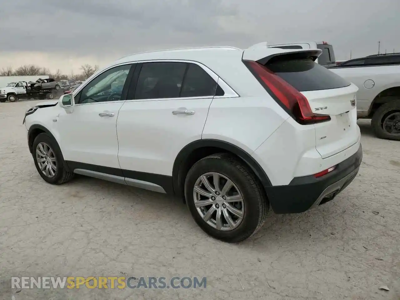 2 Photograph of a damaged car 1GYFZDR49LF047360 CADILLAC XT4 2020