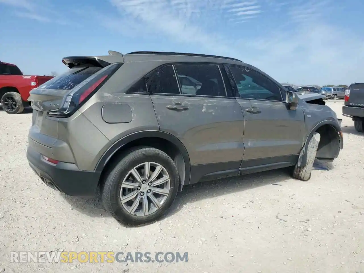 3 Photograph of a damaged car 1GYFZER40LF134537 CADILLAC XT4 2020