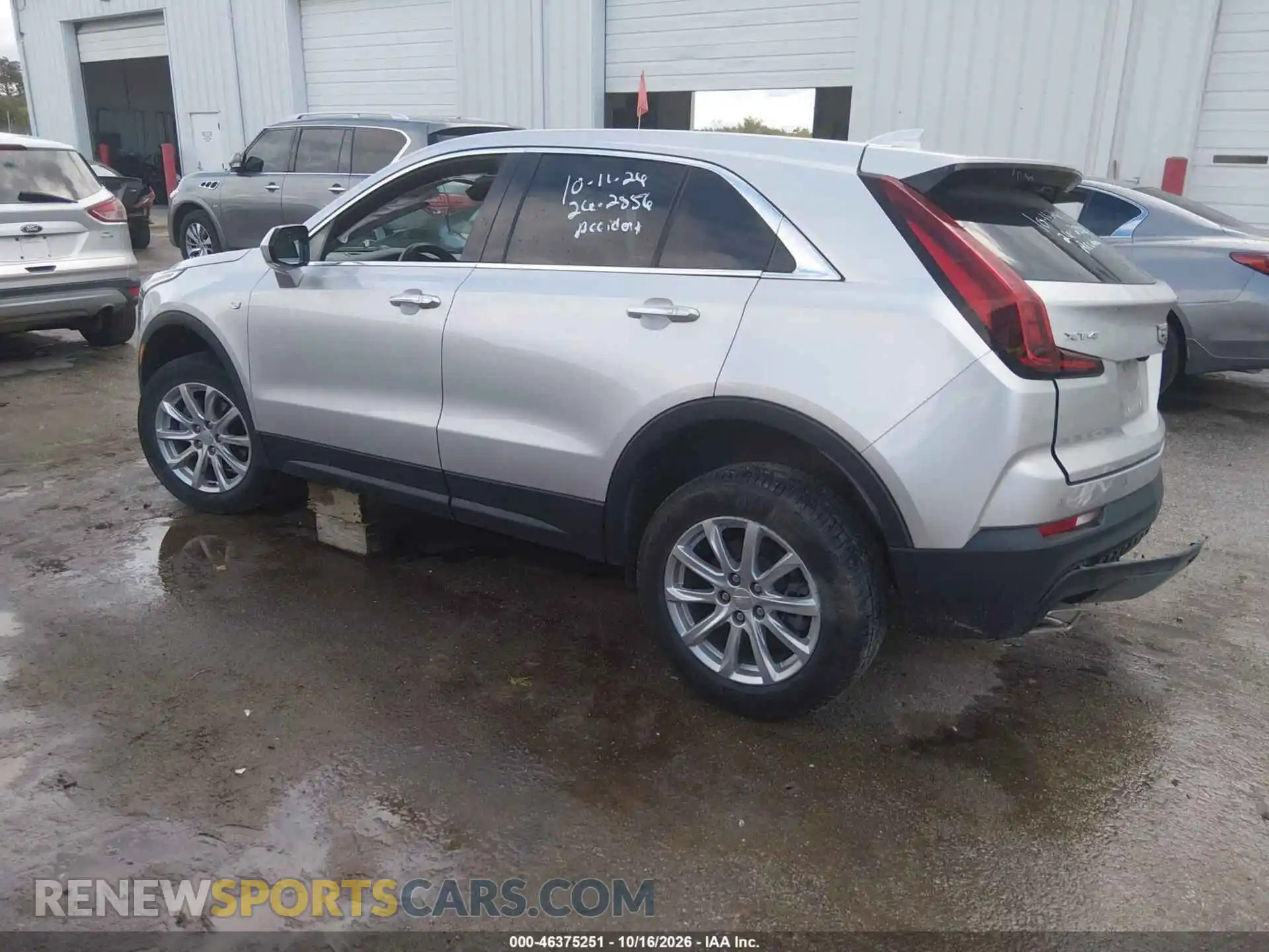 3 Photograph of a damaged car 1GYAZAR45MF071651 CADILLAC XT4 2021