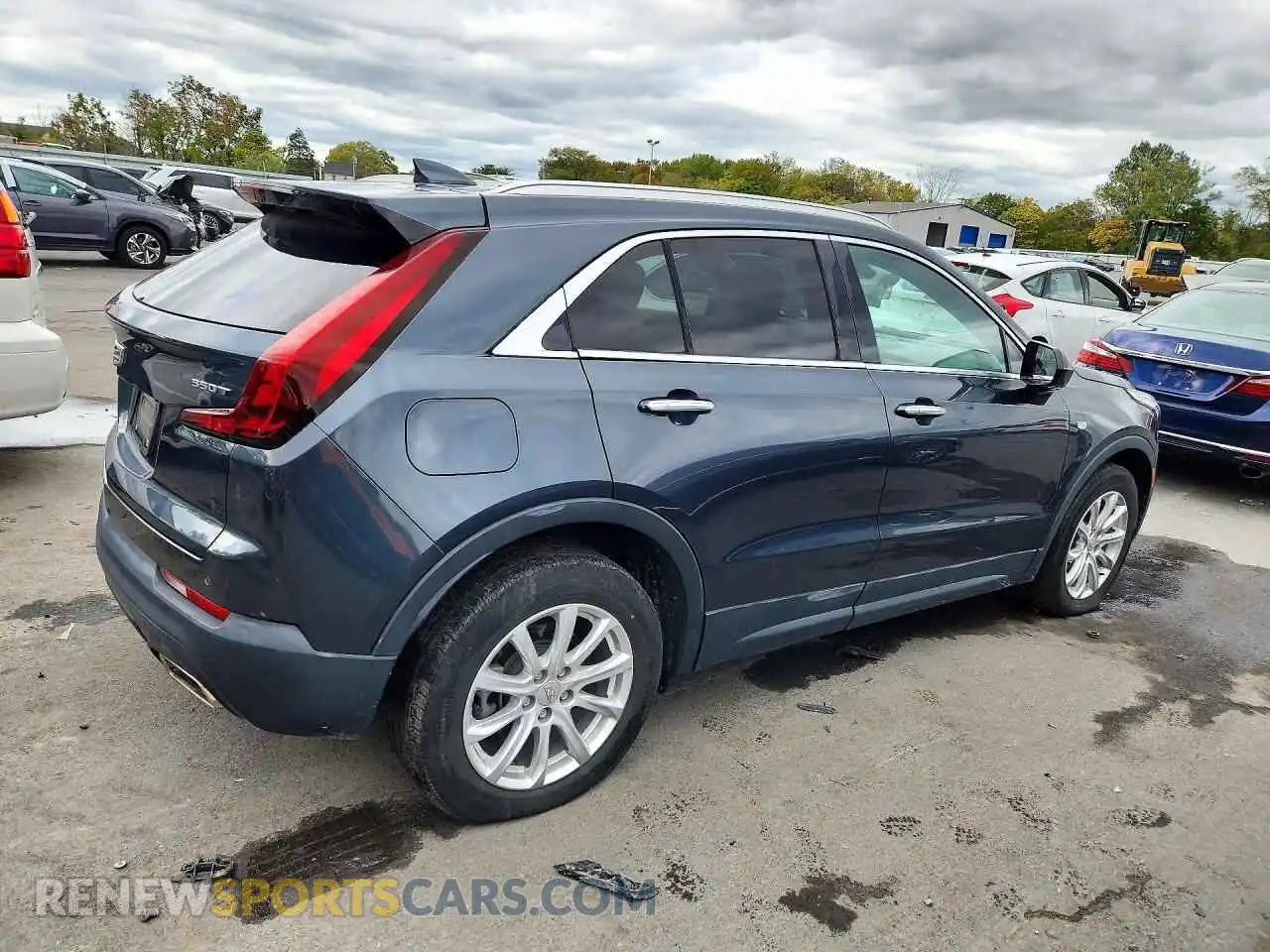 3 Фотография поврежденного автомобиля 1GYFZBR46MF039772 CADILLAC XT4 2021