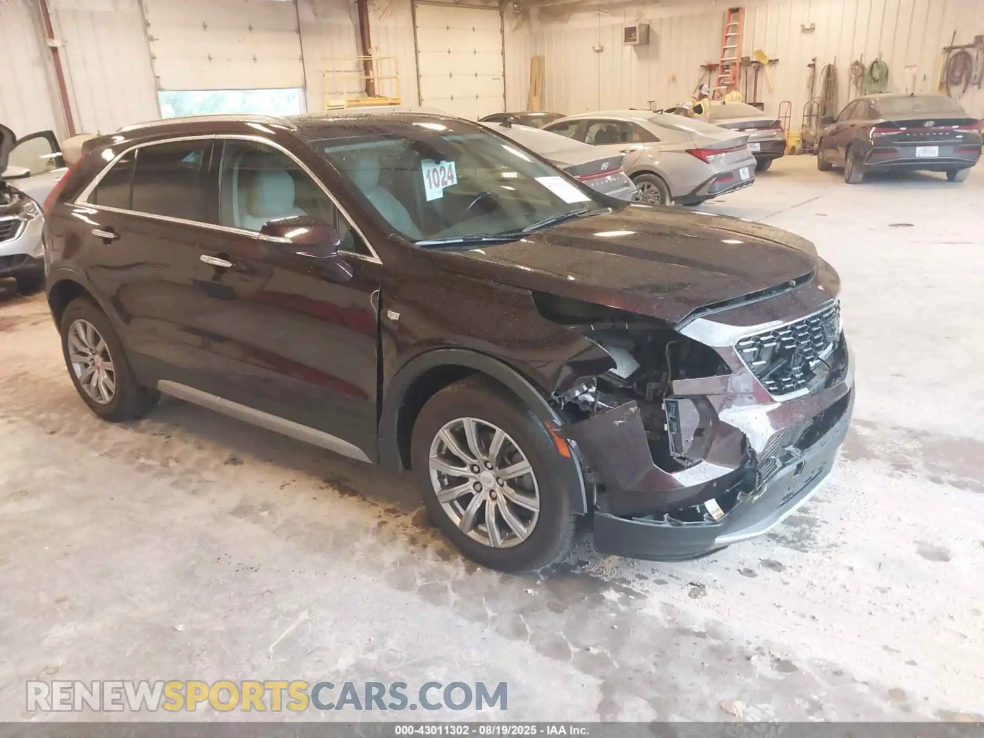 1 Photograph of a damaged car 1GYFZCR42MF001347 CADILLAC XT4 2021