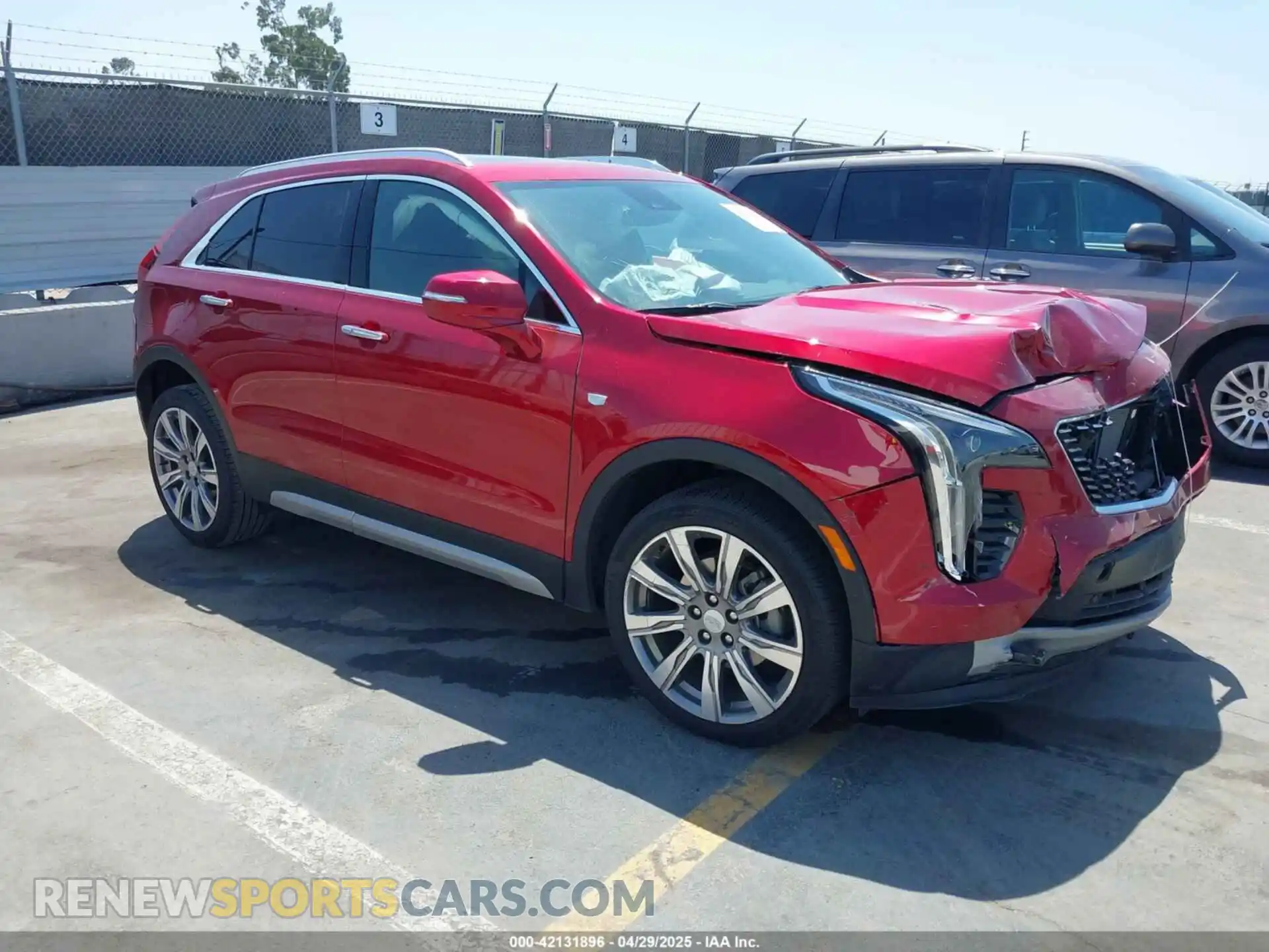 1 Photograph of a damaged car 1GYFZCR48MF004849 CADILLAC XT4 2021