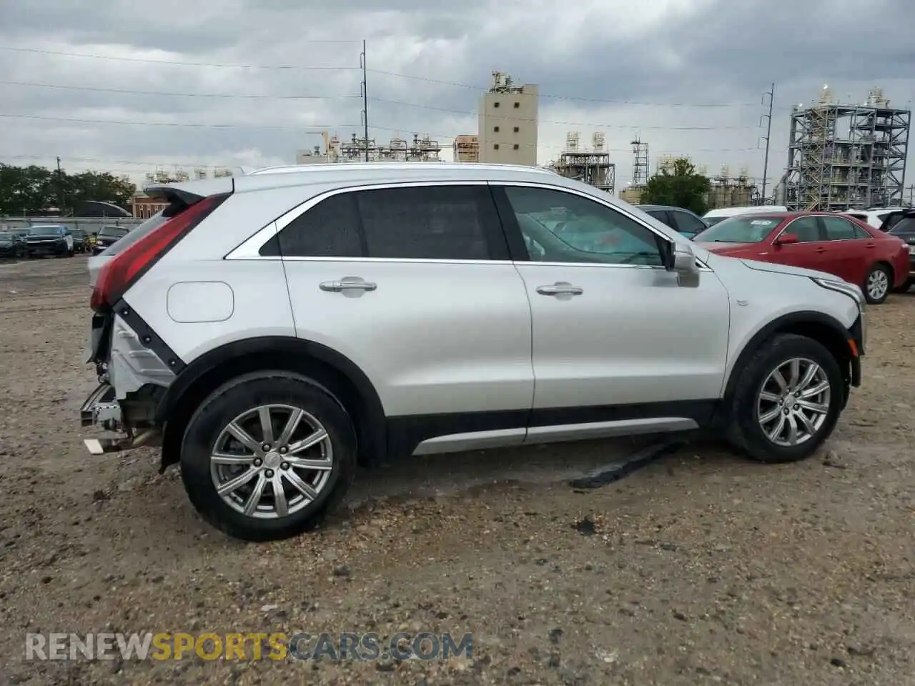 3 Photograph of a damaged car 1GYFZCR48MF083164 CADILLAC XT4 2021