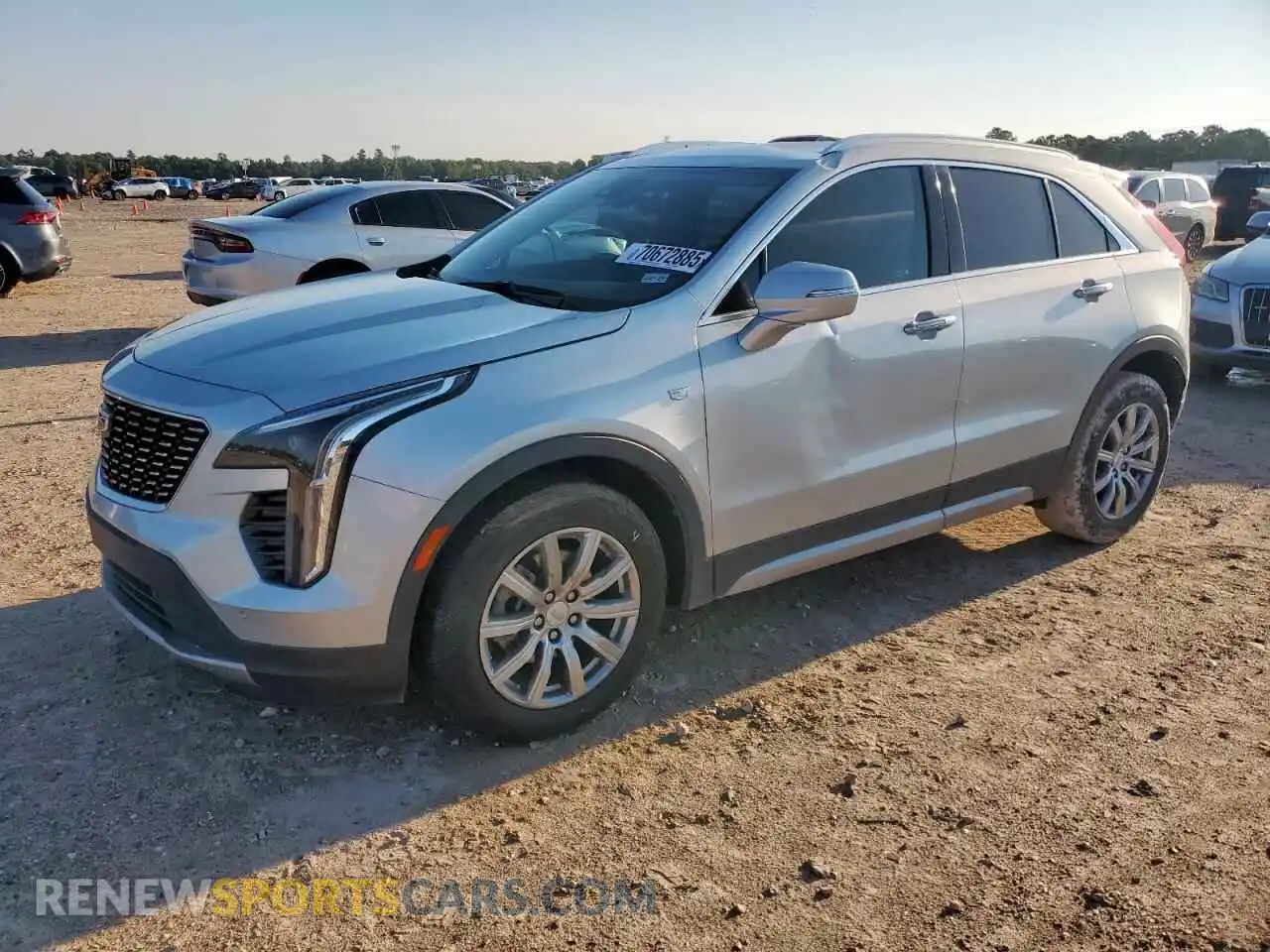 1 Photograph of a damaged car 1GYFZCR49MF001913 CADILLAC XT4 2021