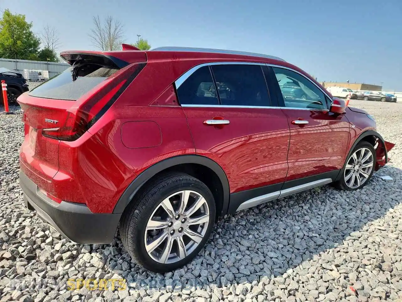 3 Photograph of a damaged car 1GYFZDR48MF039039 CADILLAC XT4 2021